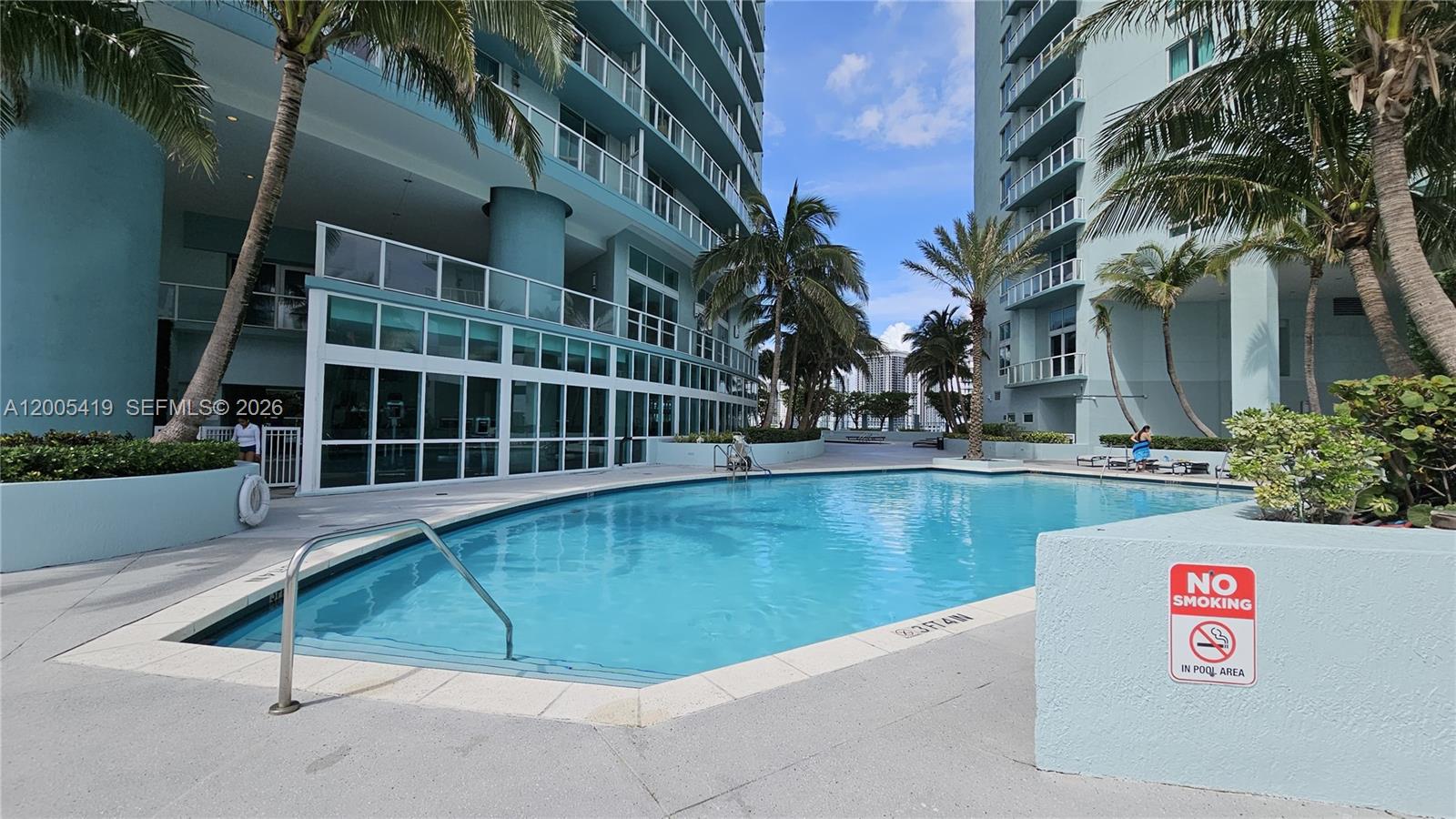 1900 N Bayshore Drive