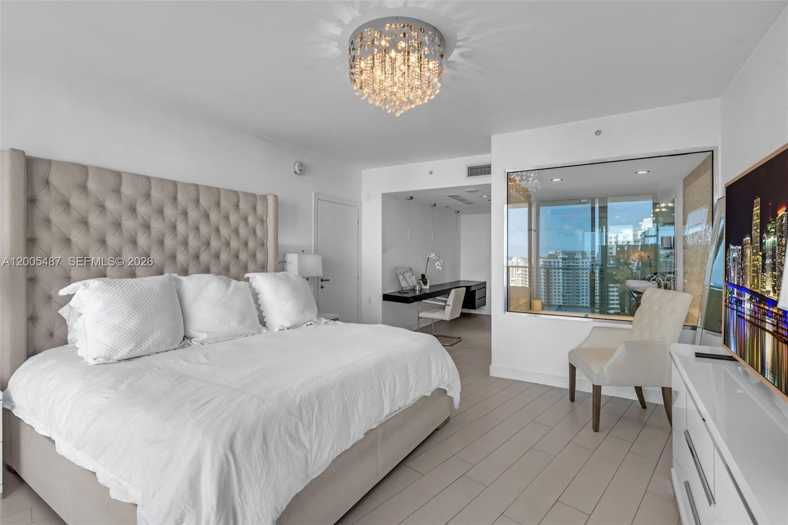 200 Biscayne Boulevard Way