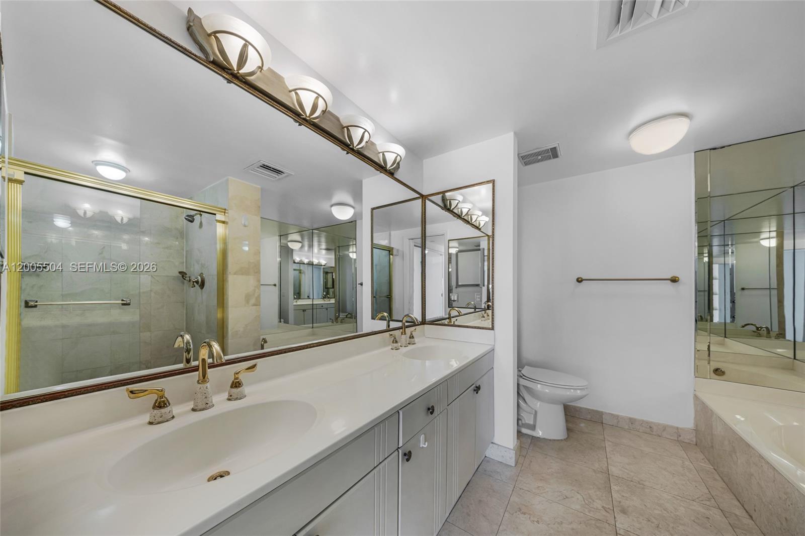 3610 Yacht Club Drive