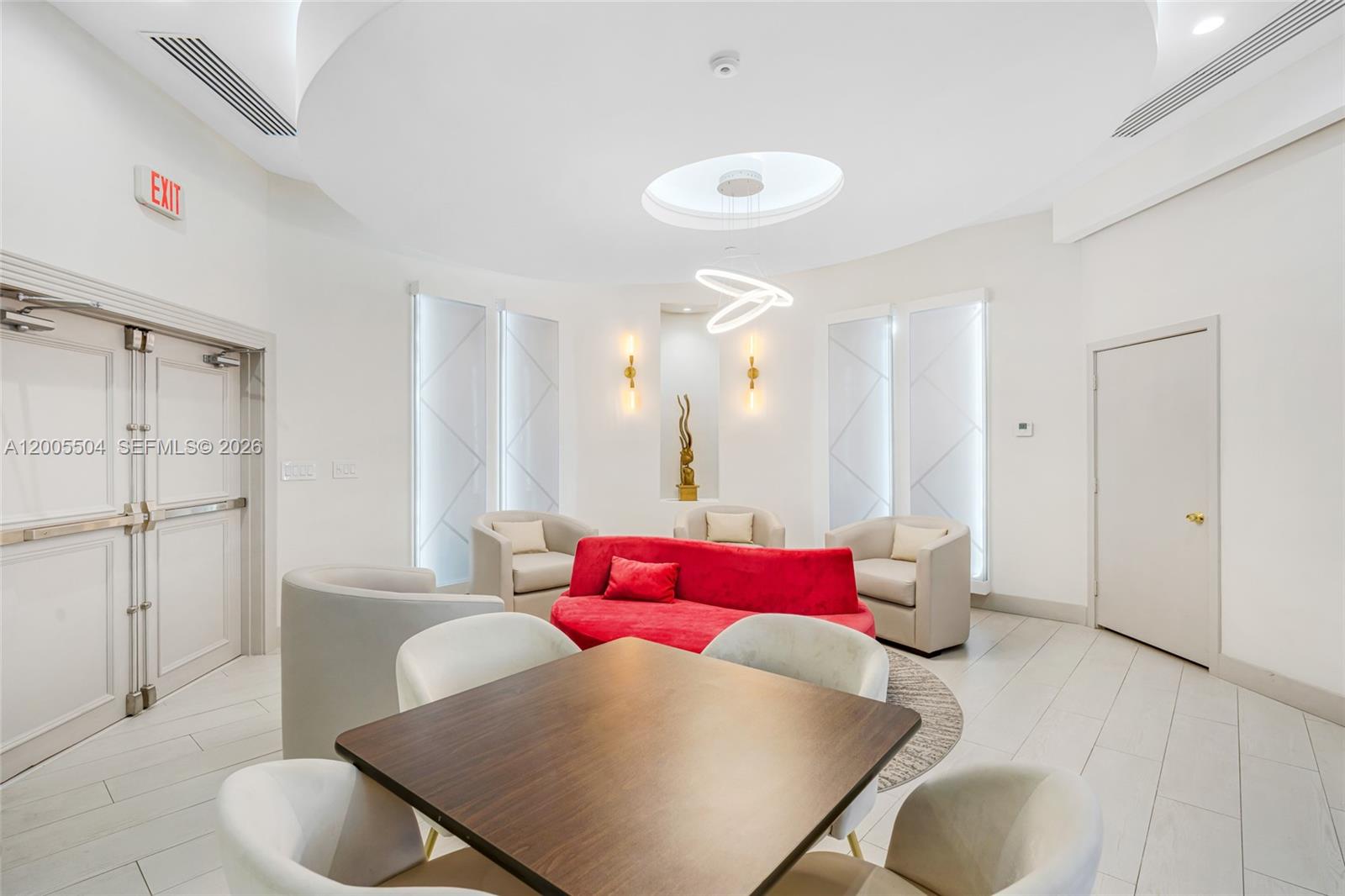 3610 Yacht Club Drive
