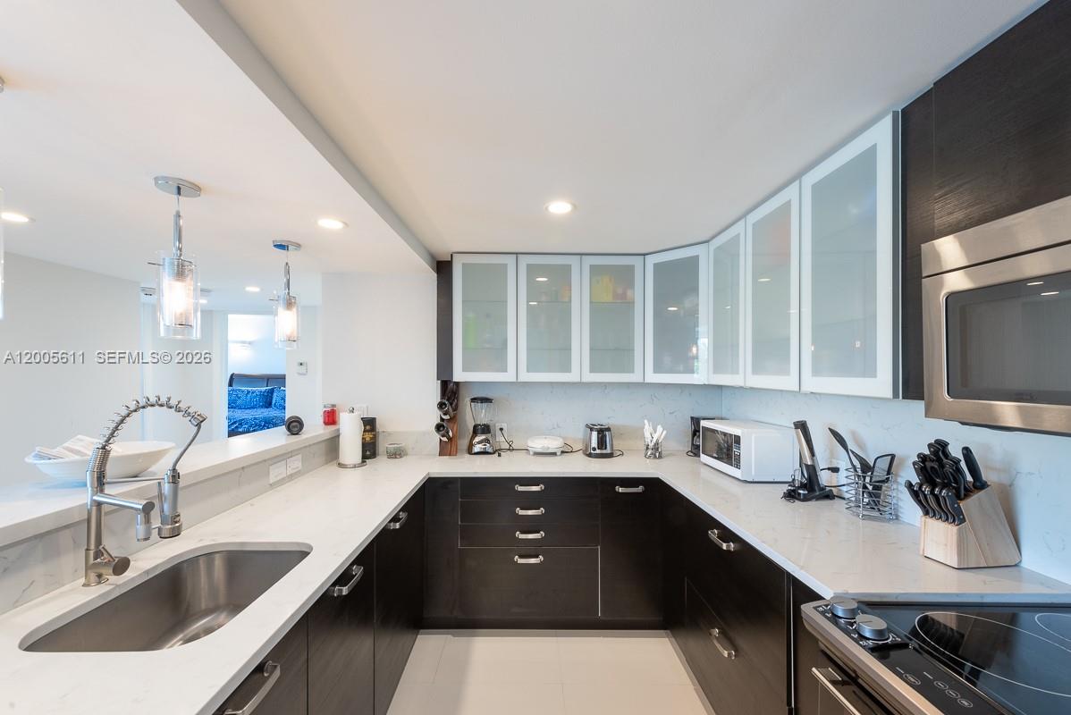 100 NE Bayview Drive