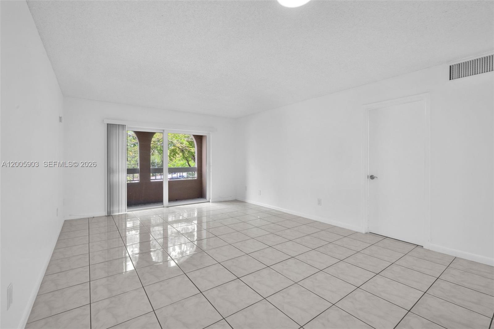 8103 Camino Real