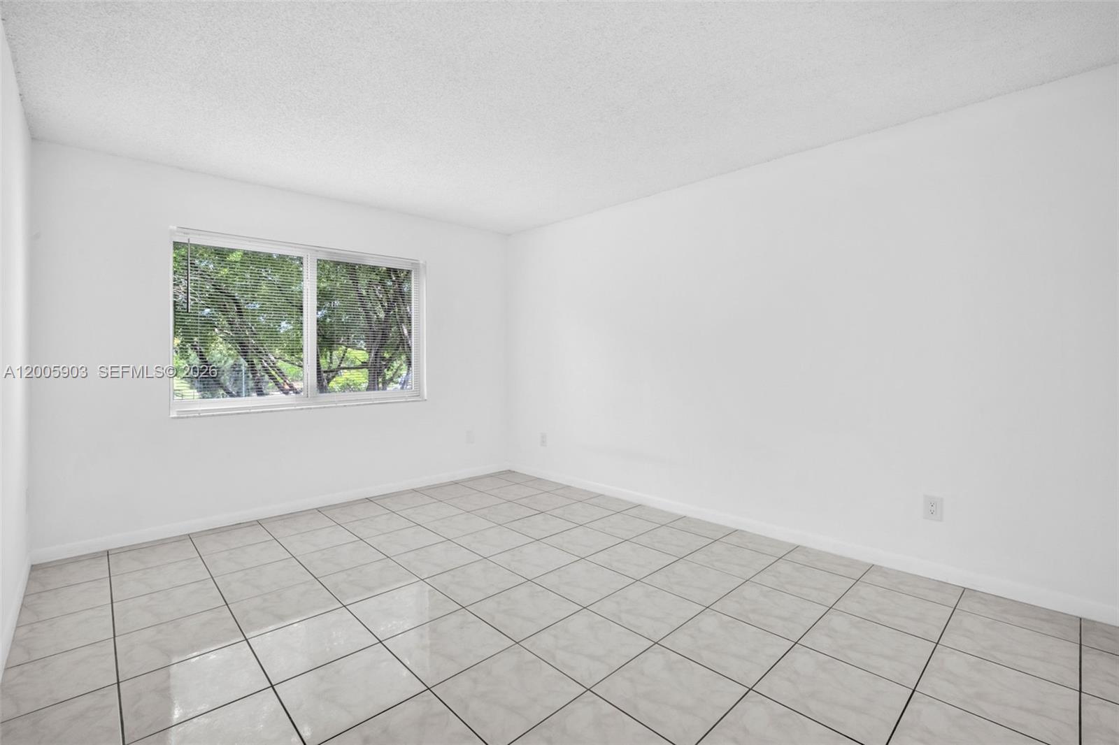 8103 Camino Real