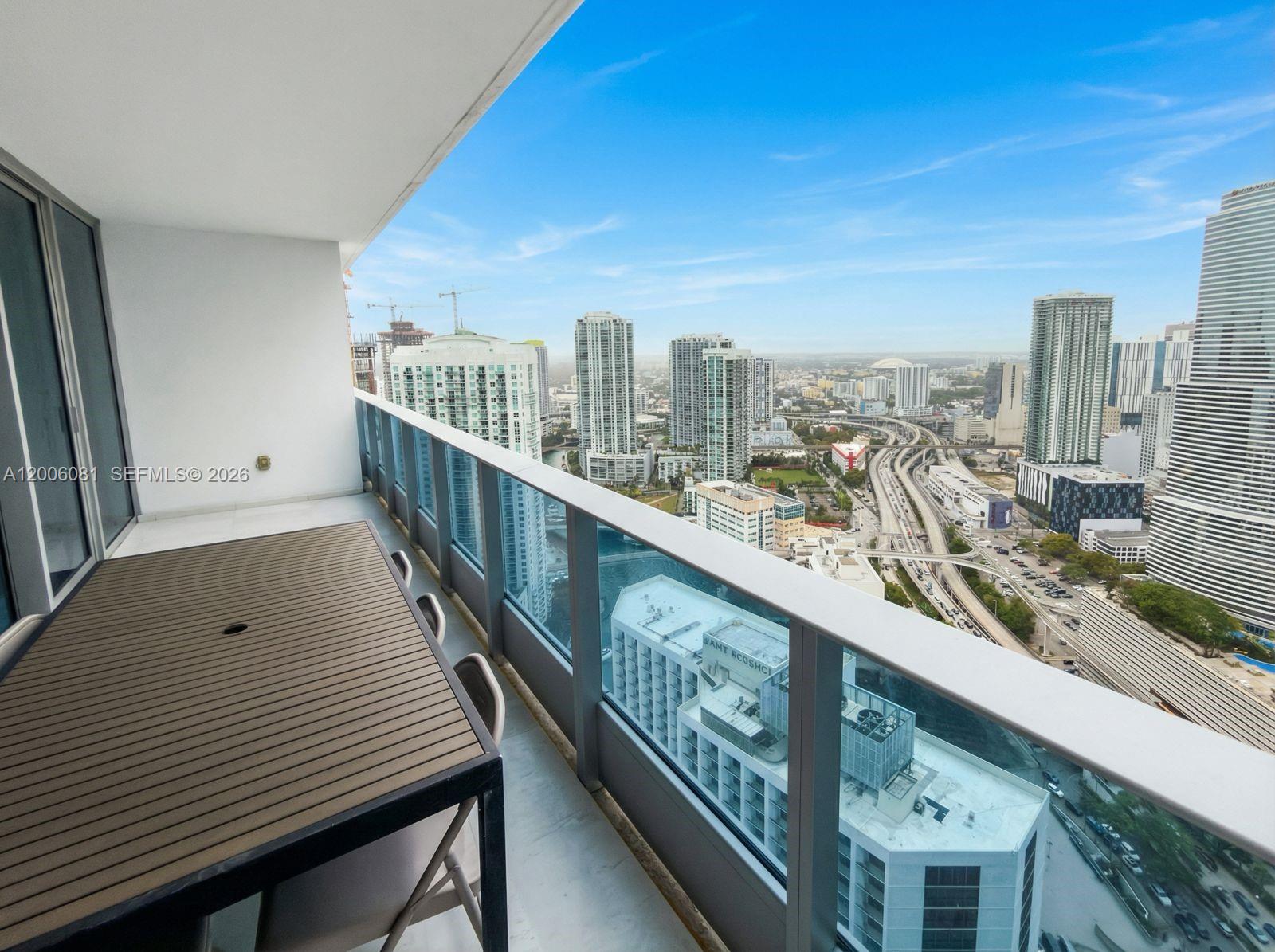 200 Biscayne Blvd Way