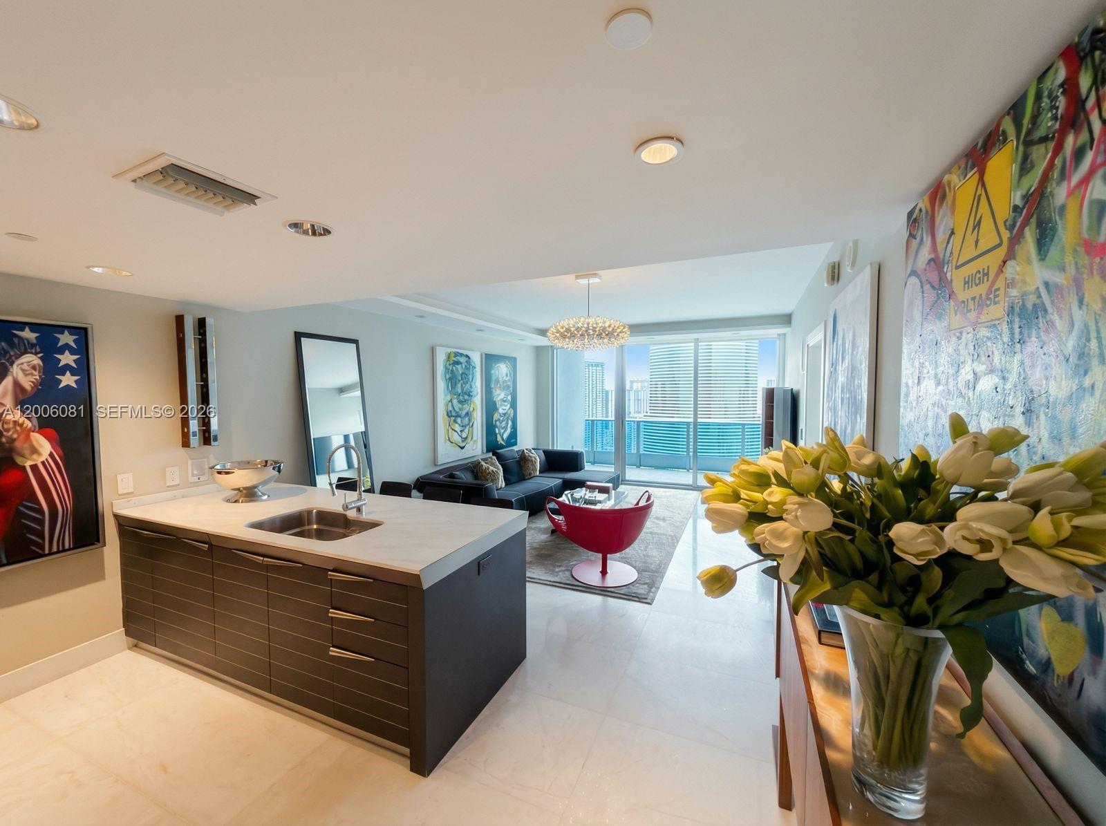 200 Biscayne Blvd Way