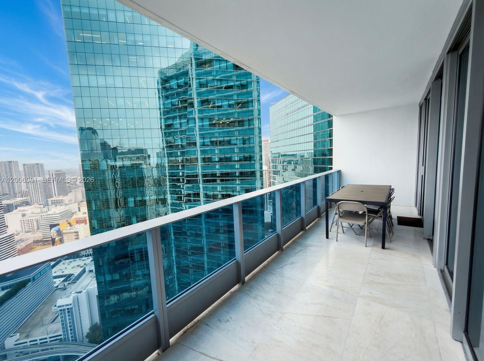 200 Biscayne Blvd Way