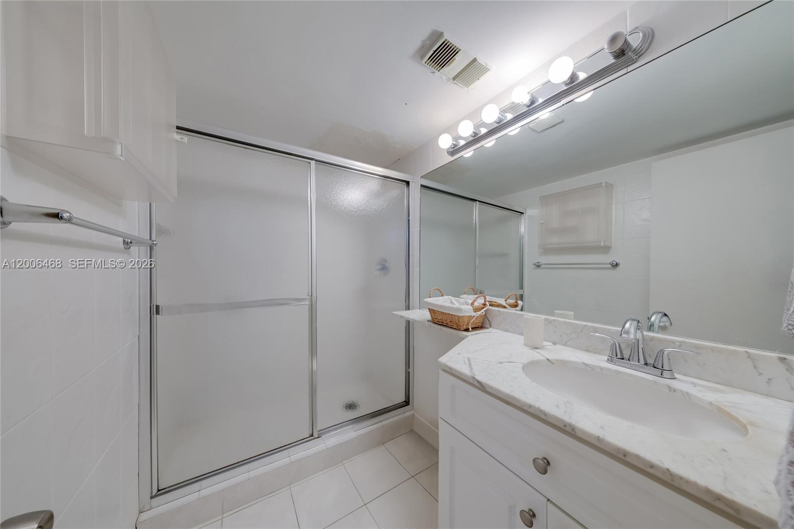 600 NE 36th Street