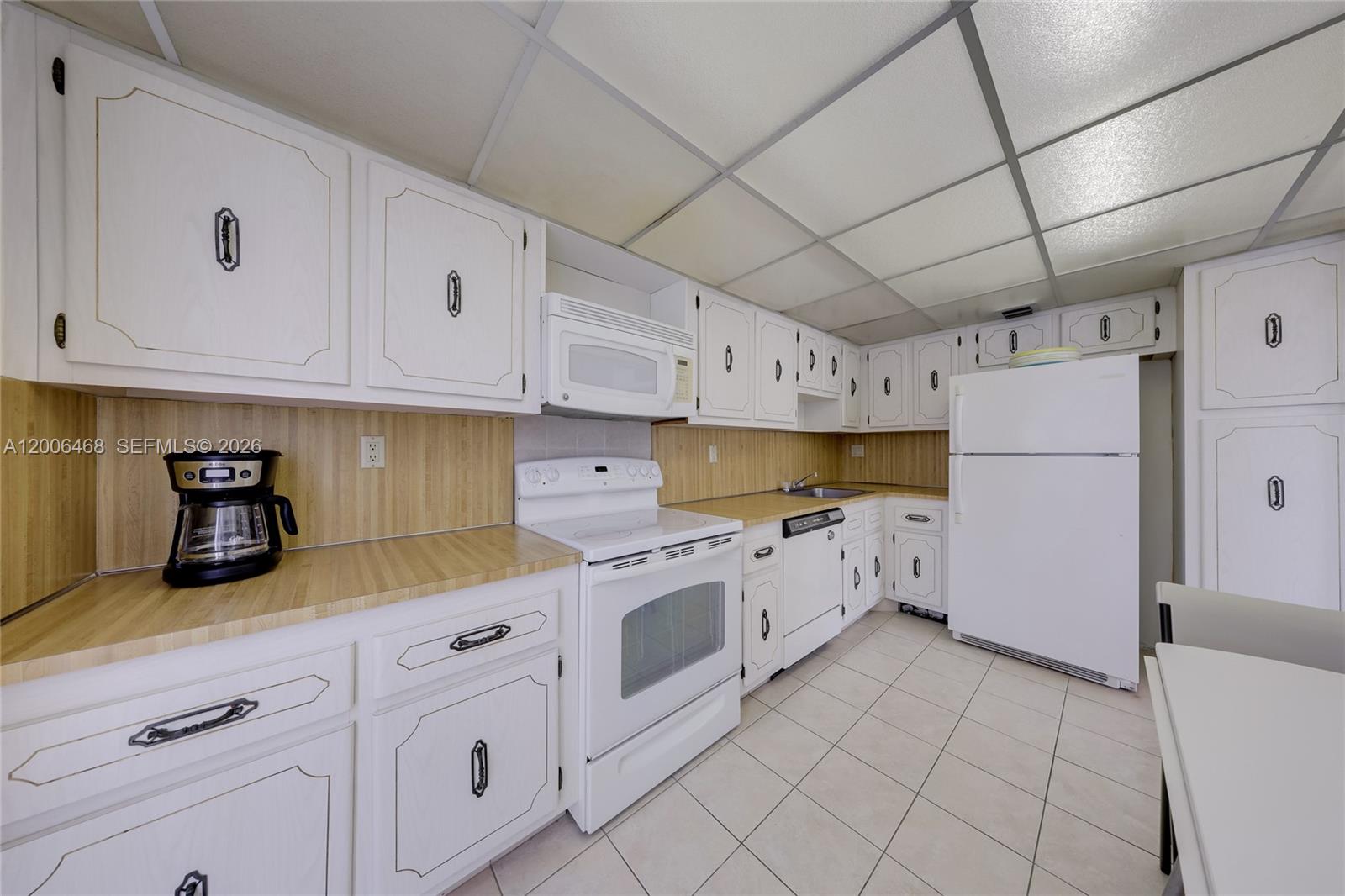 600 NE 36th Street