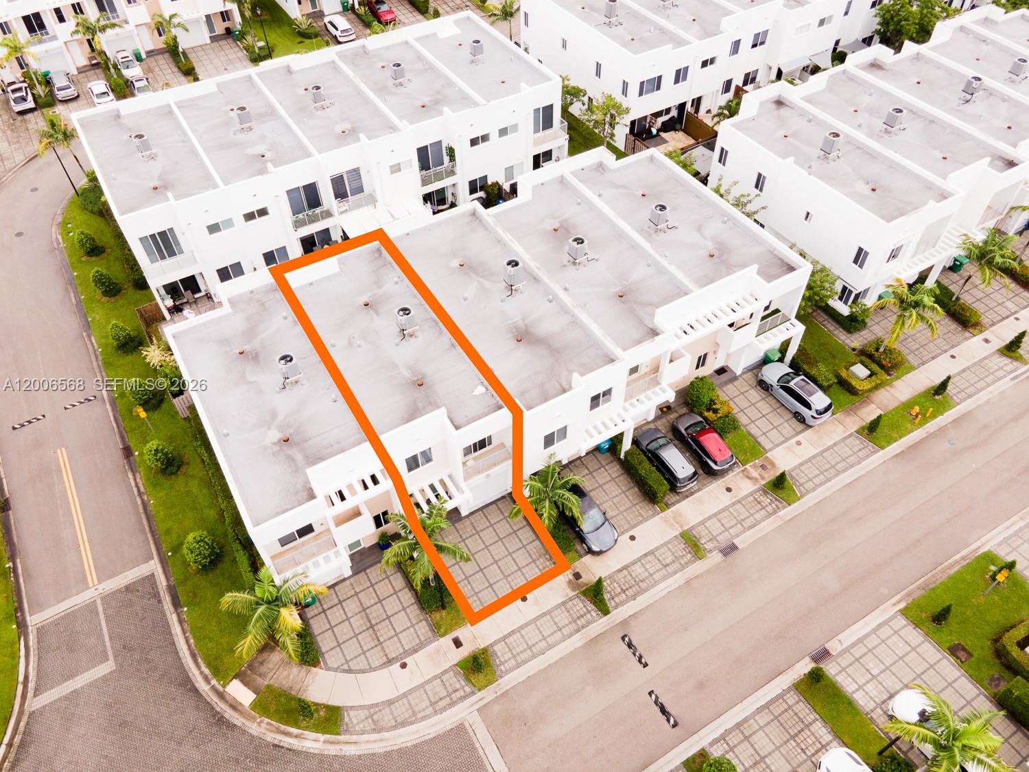 10279 NW 72nd Street