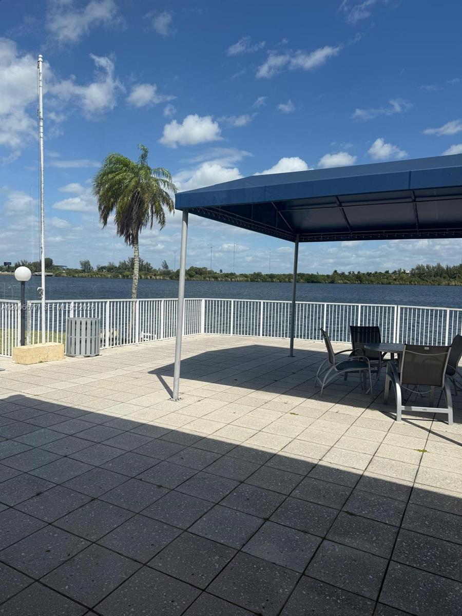1175 NE Miami Gardens Drive