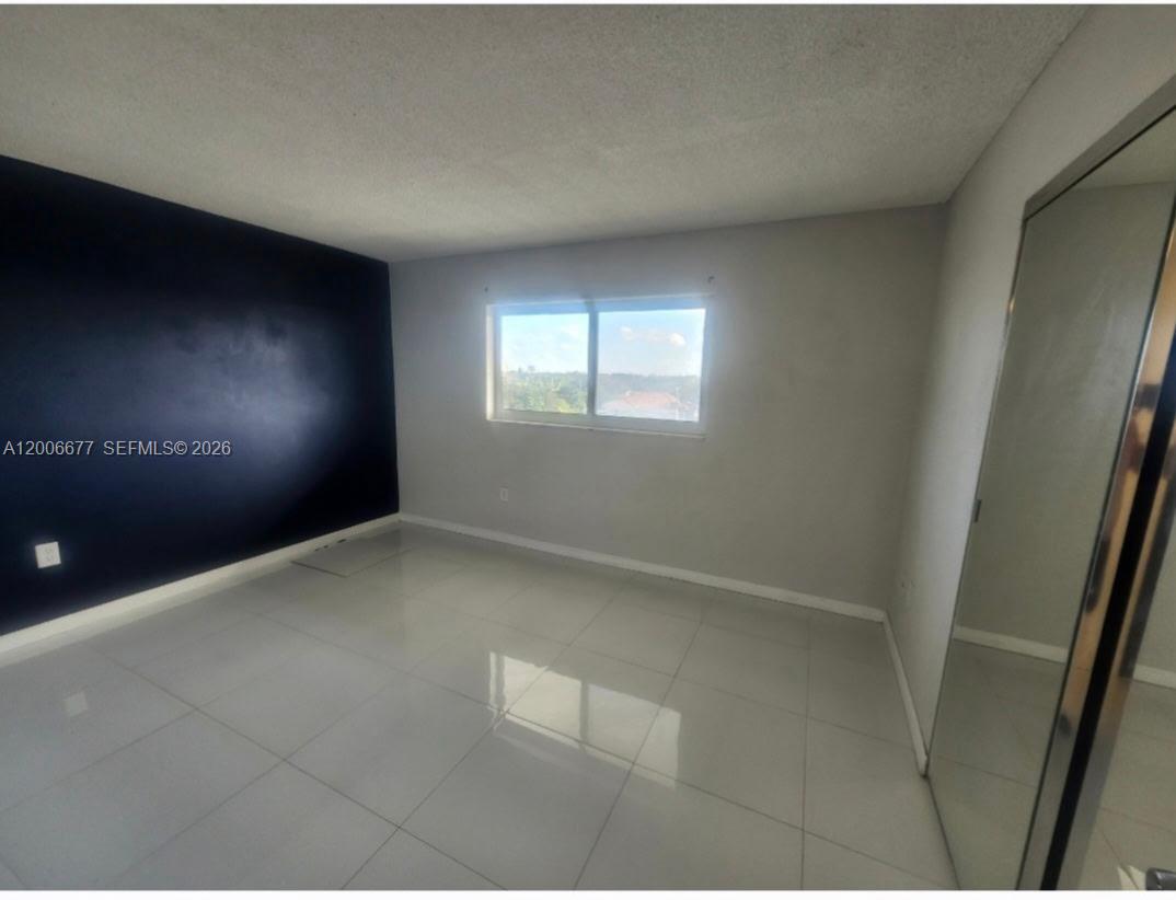 1175 NE Miami Gardens Drive