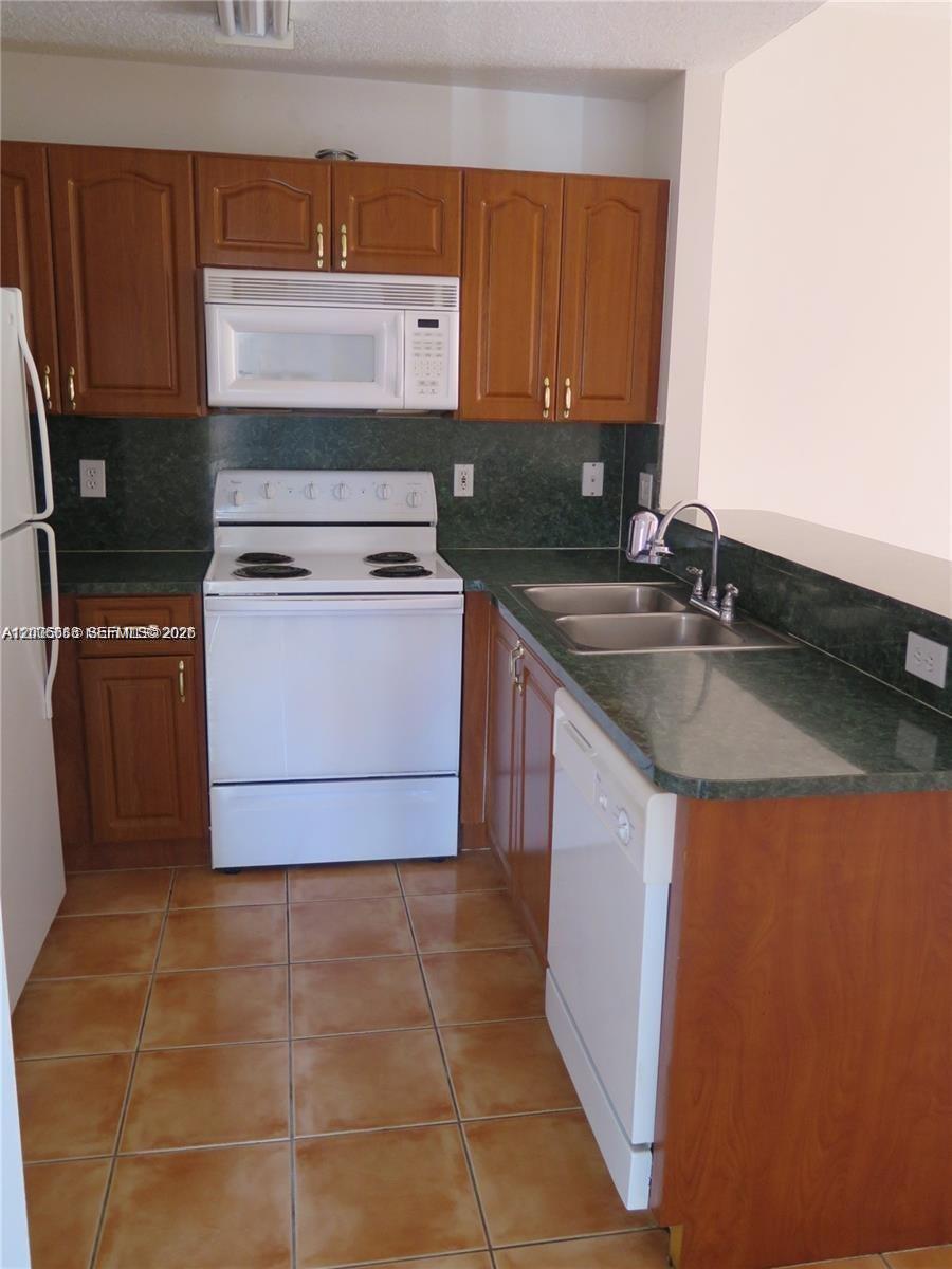 6202 NW 116th Place