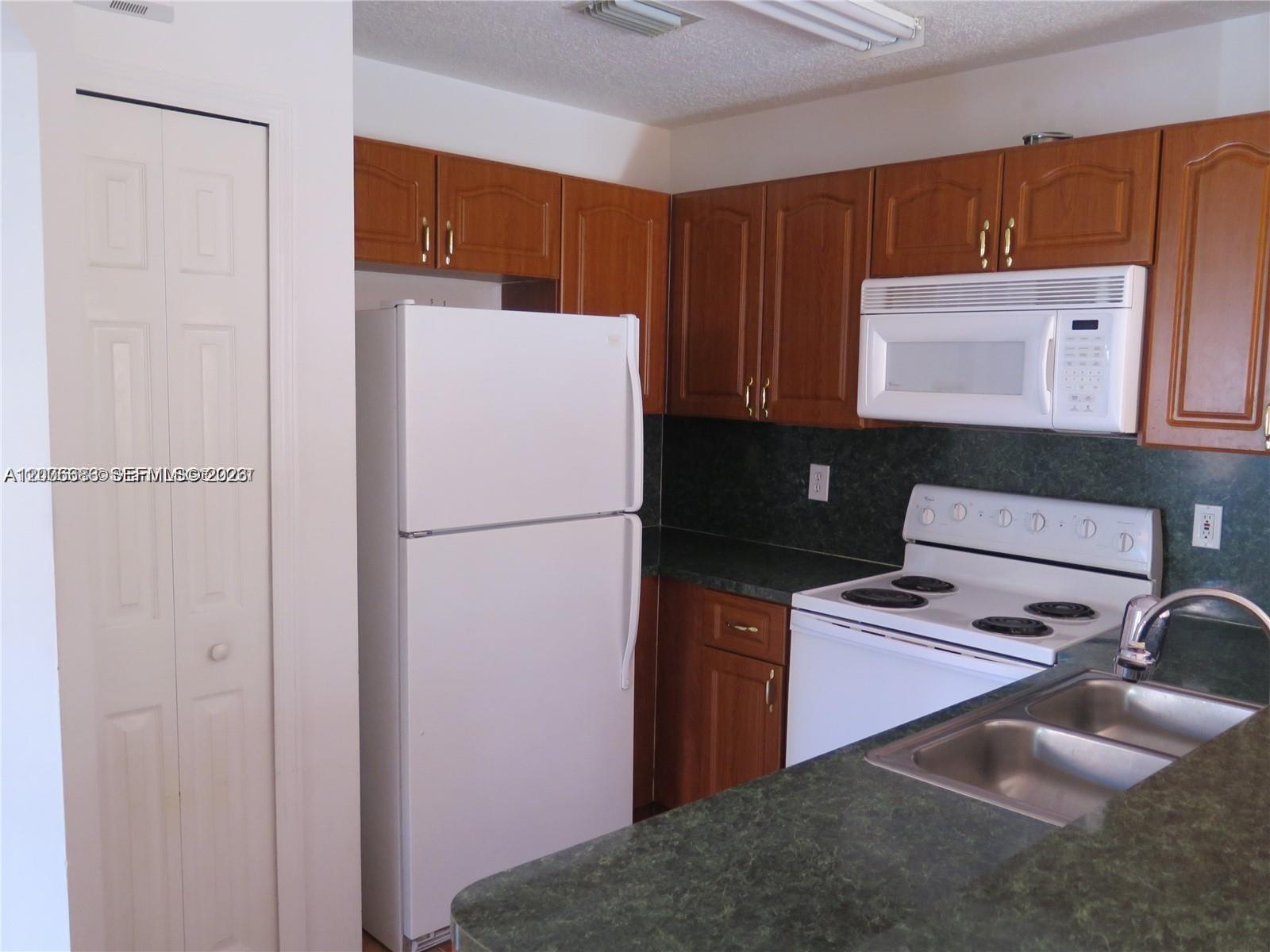 6202 NW 116th Place