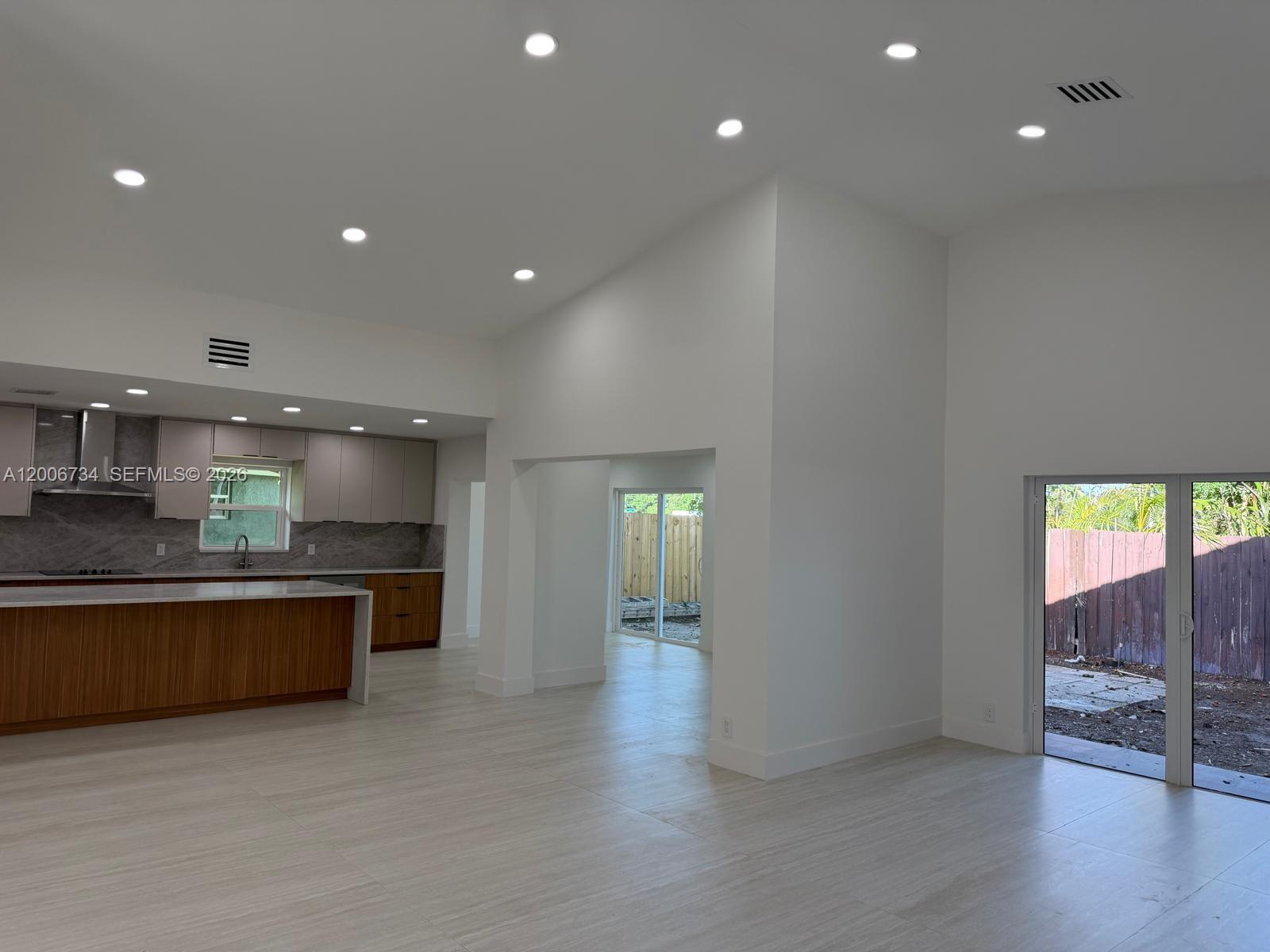 7917 Chula Vista Crescent
