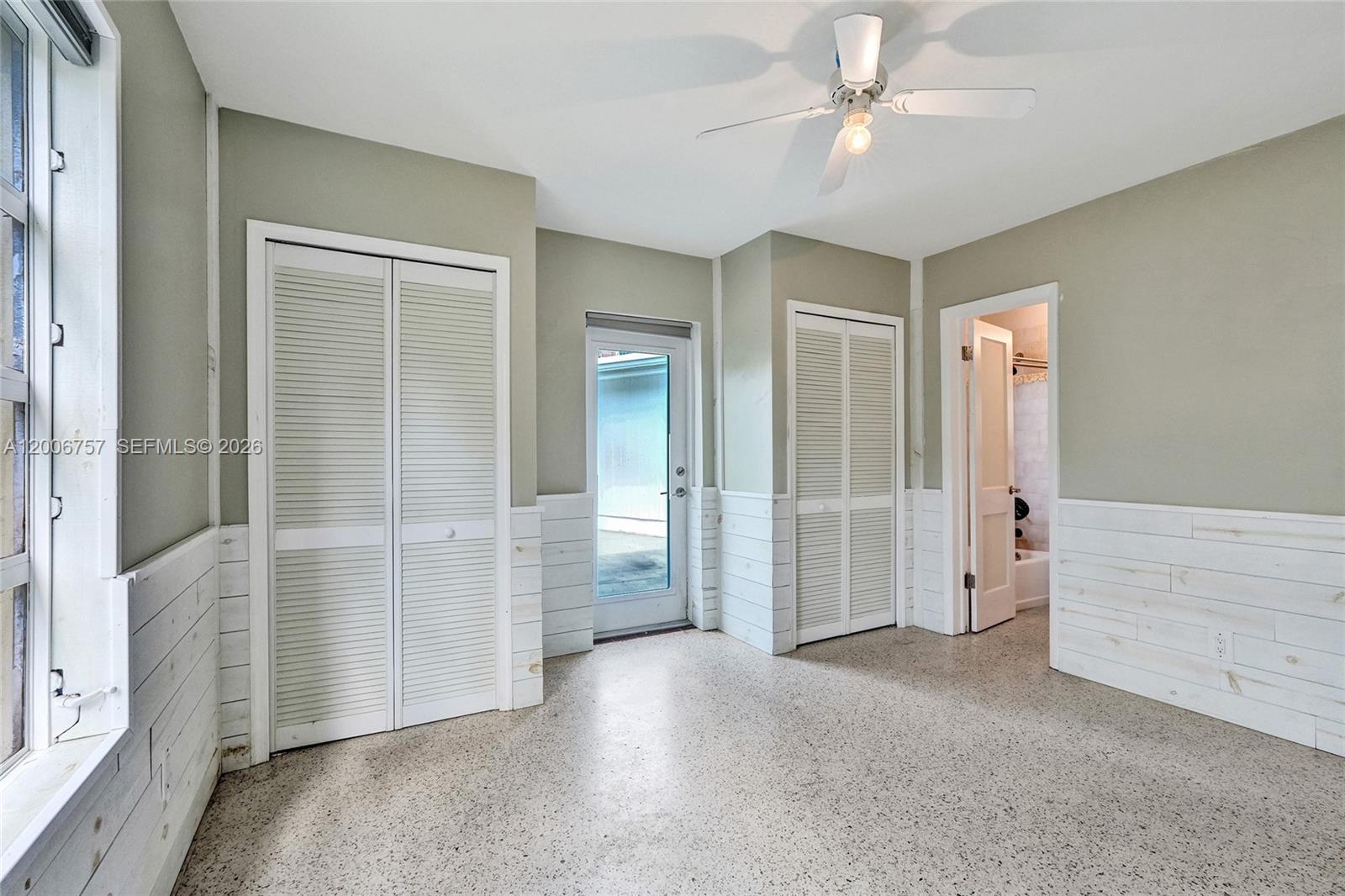 1421 S Palmway