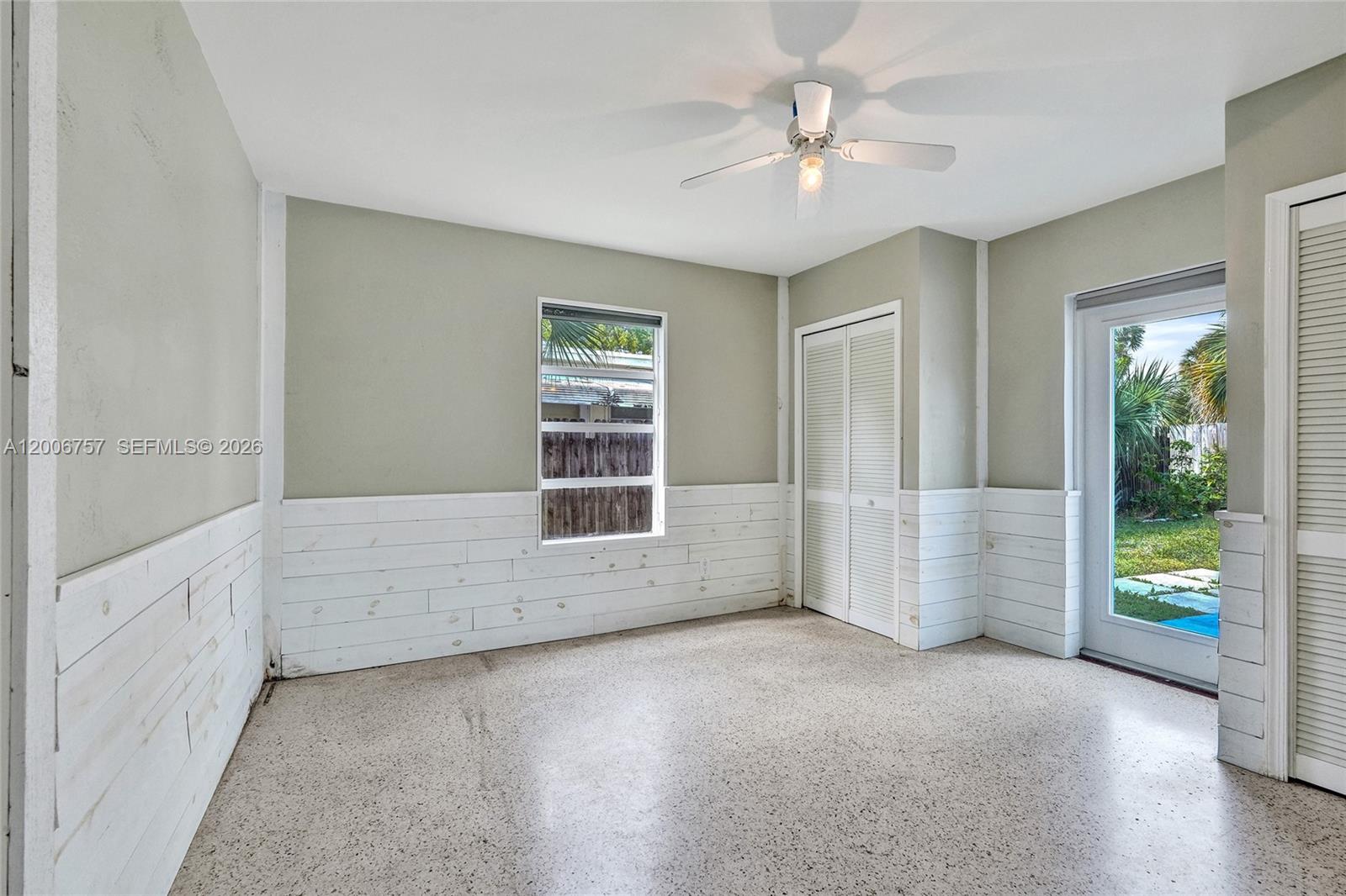 1421 S Palmway