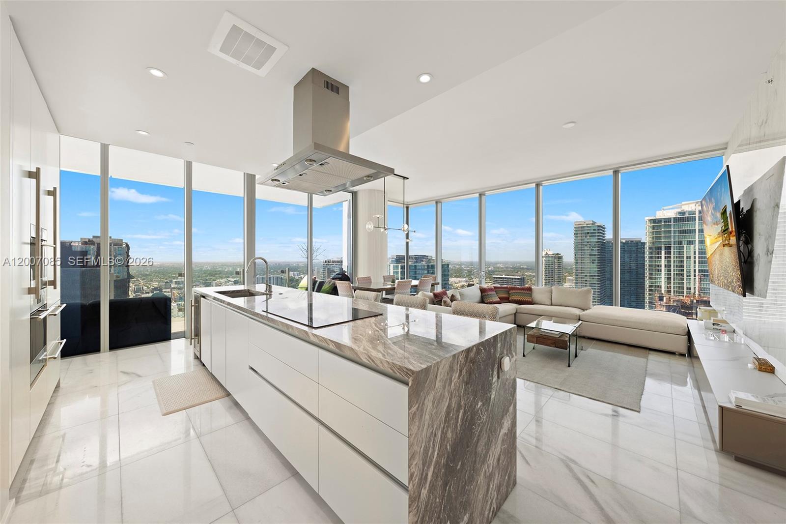 700 NE 26th Terrace