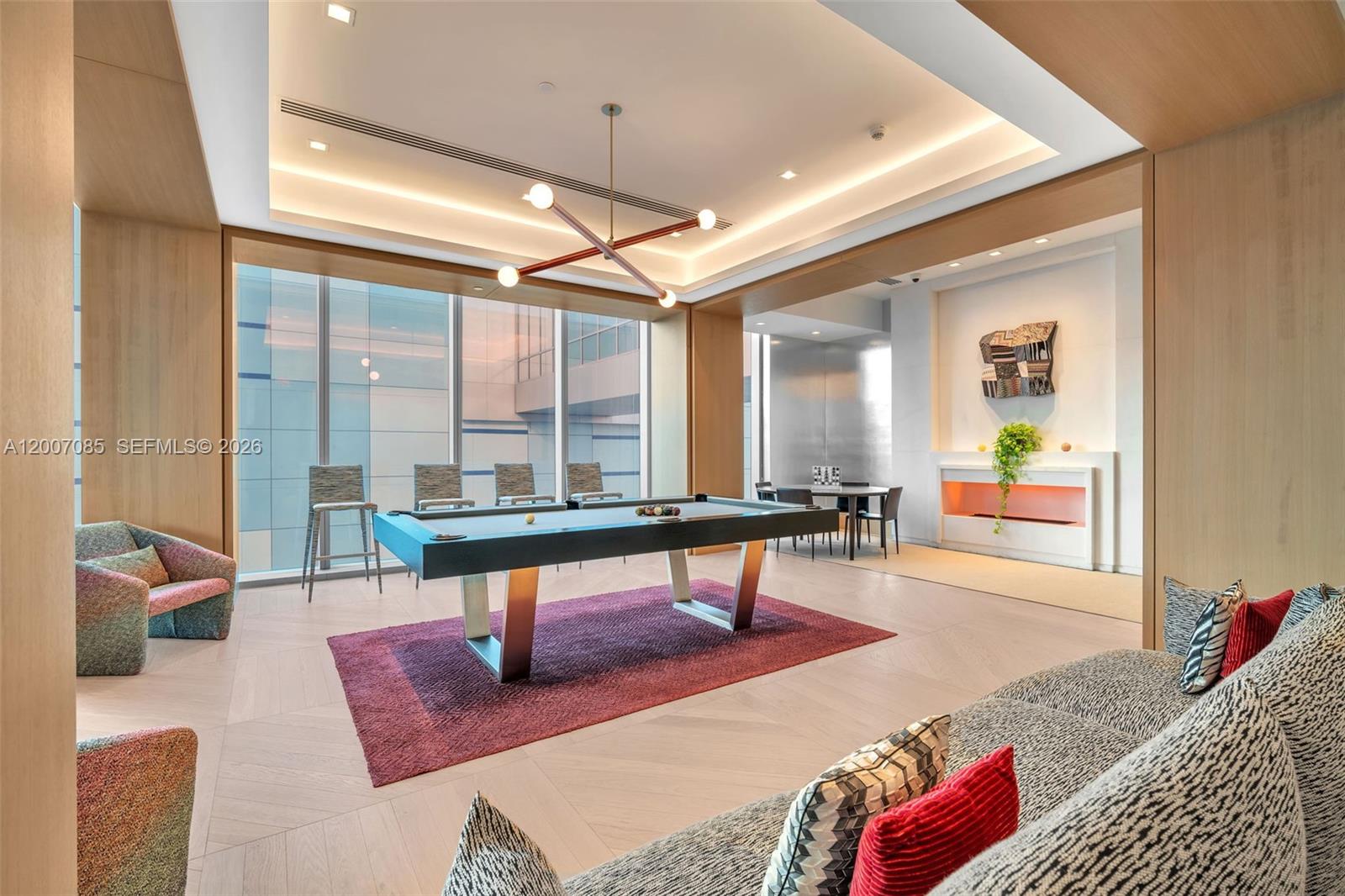 700 NE 26th Terrace