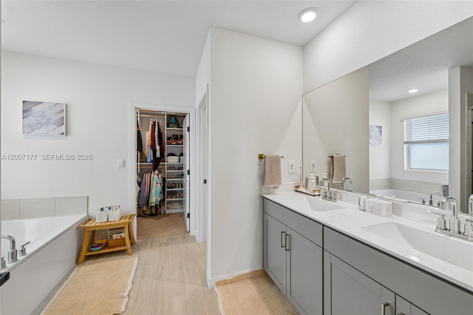 1660 SE 6th Street