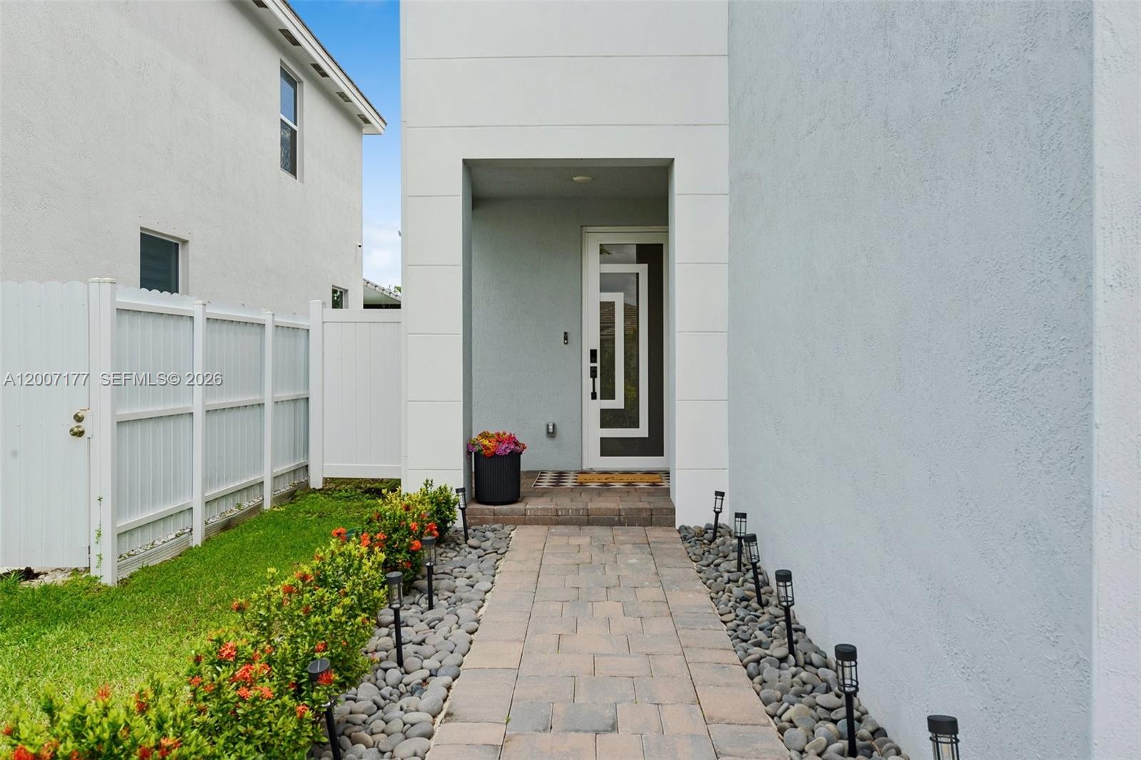 1660 SE 6th Street