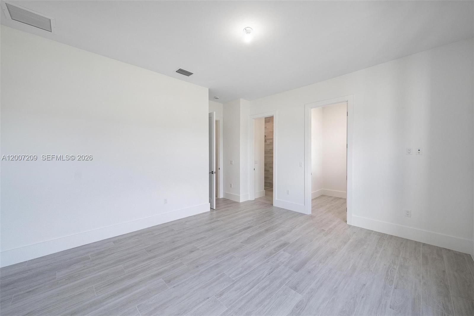 11900 SW 14th Place