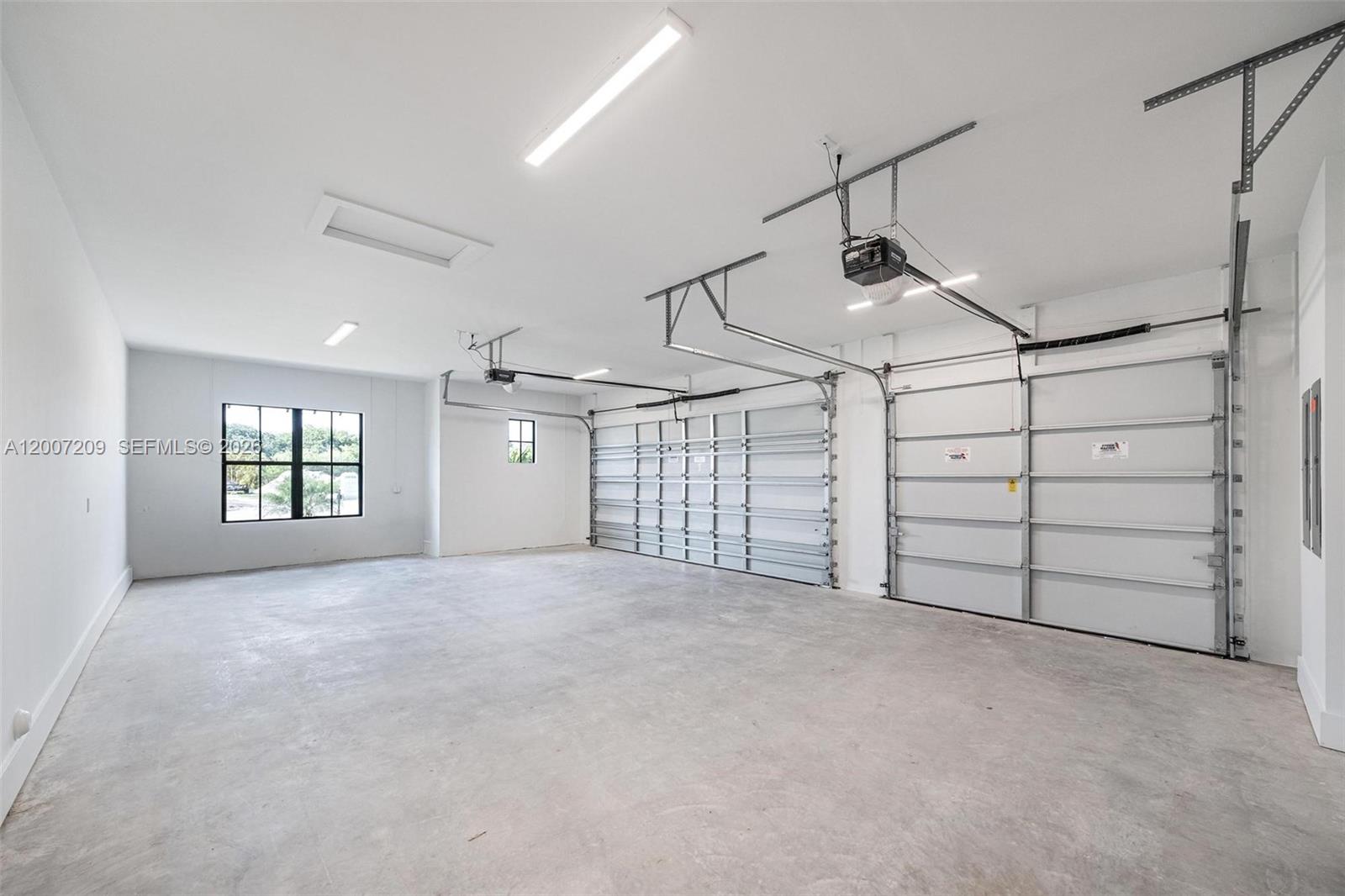 11900 SW 14th Place