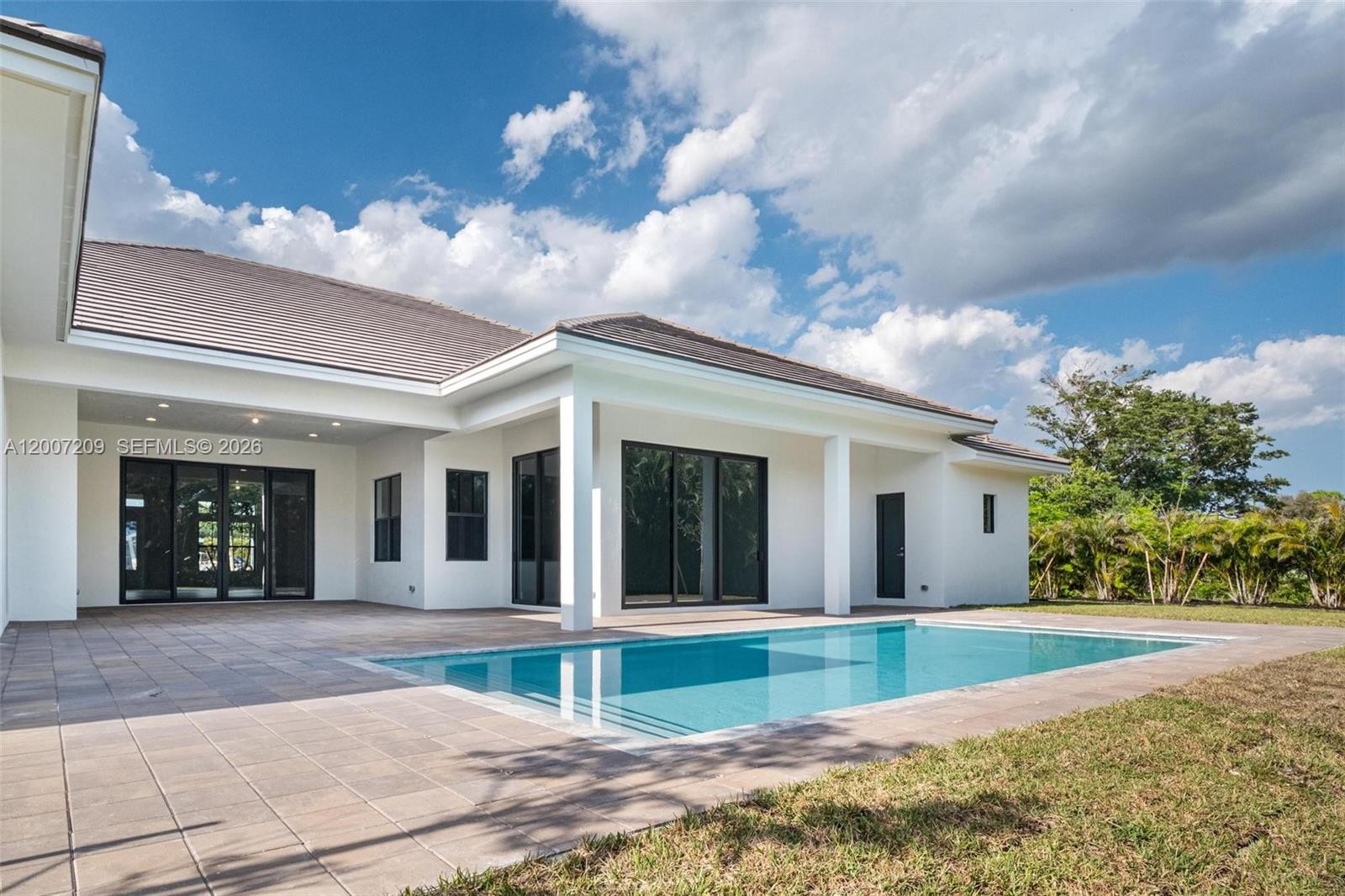 11900 SW 14th Place