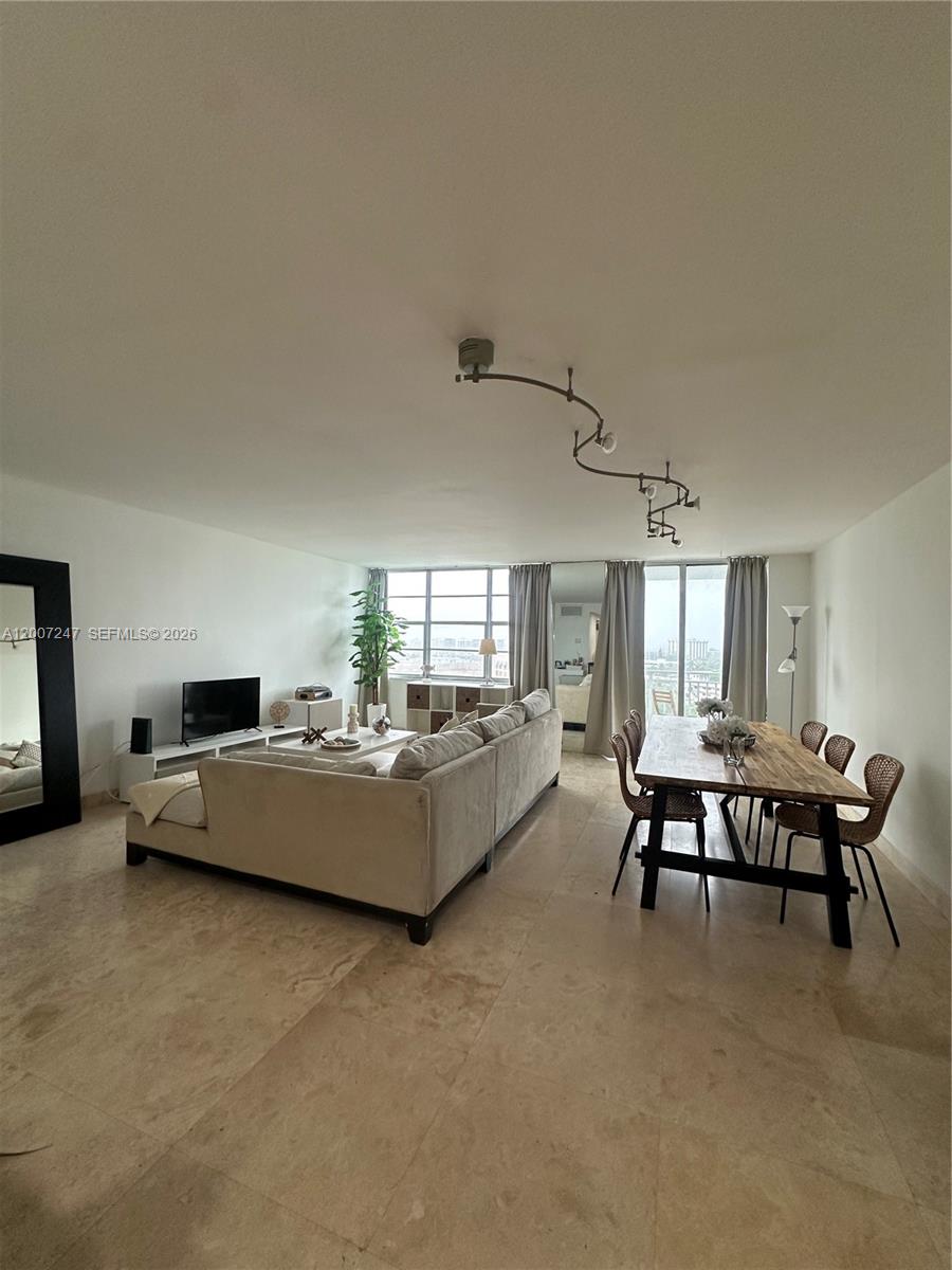 2100 Sans Souci Boulevard