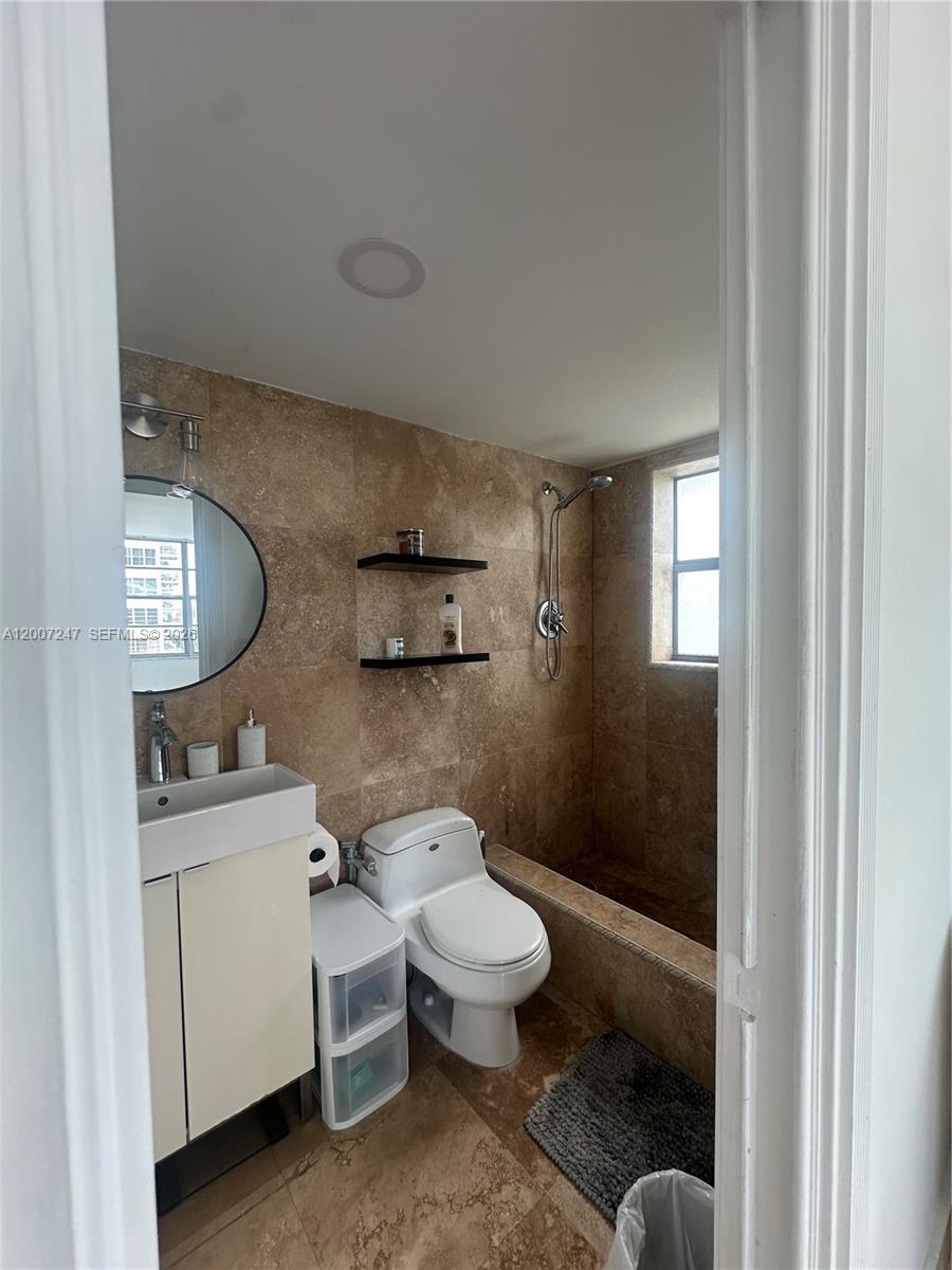 2100 Sans Souci Boulevard