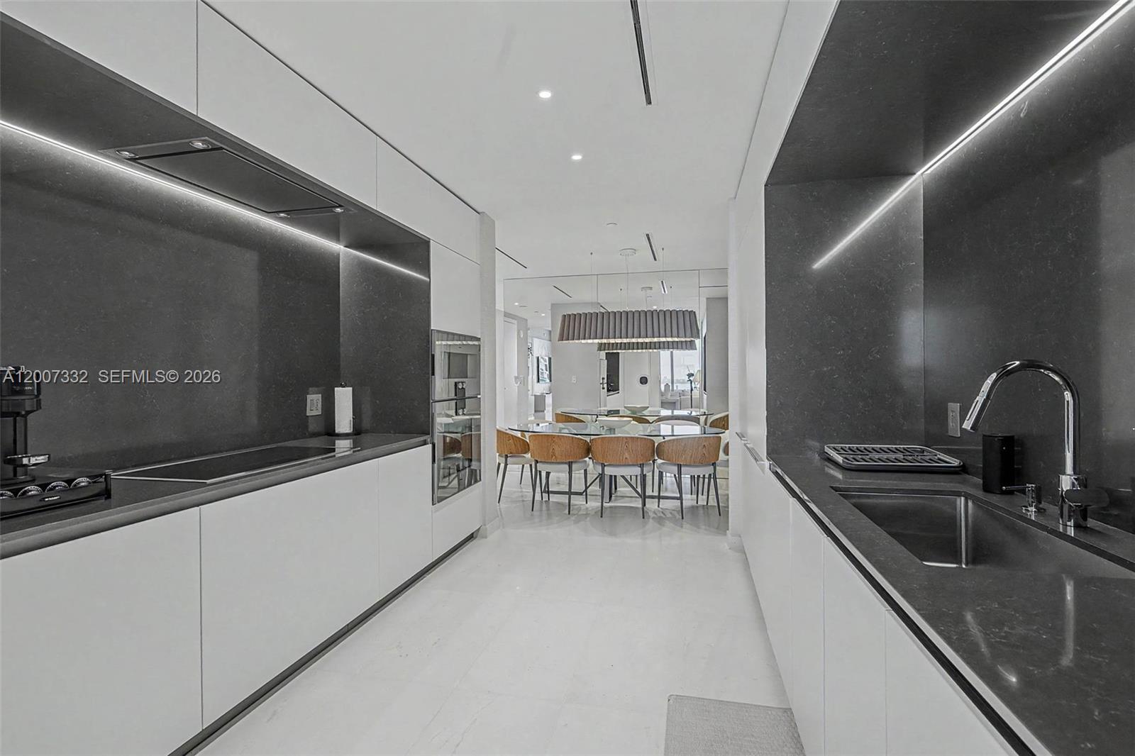300 Biscayne Blvd Way
