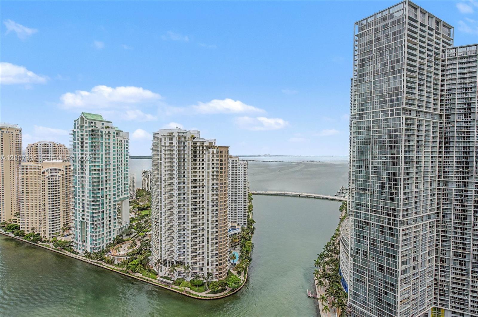 300 Biscayne Blvd Way