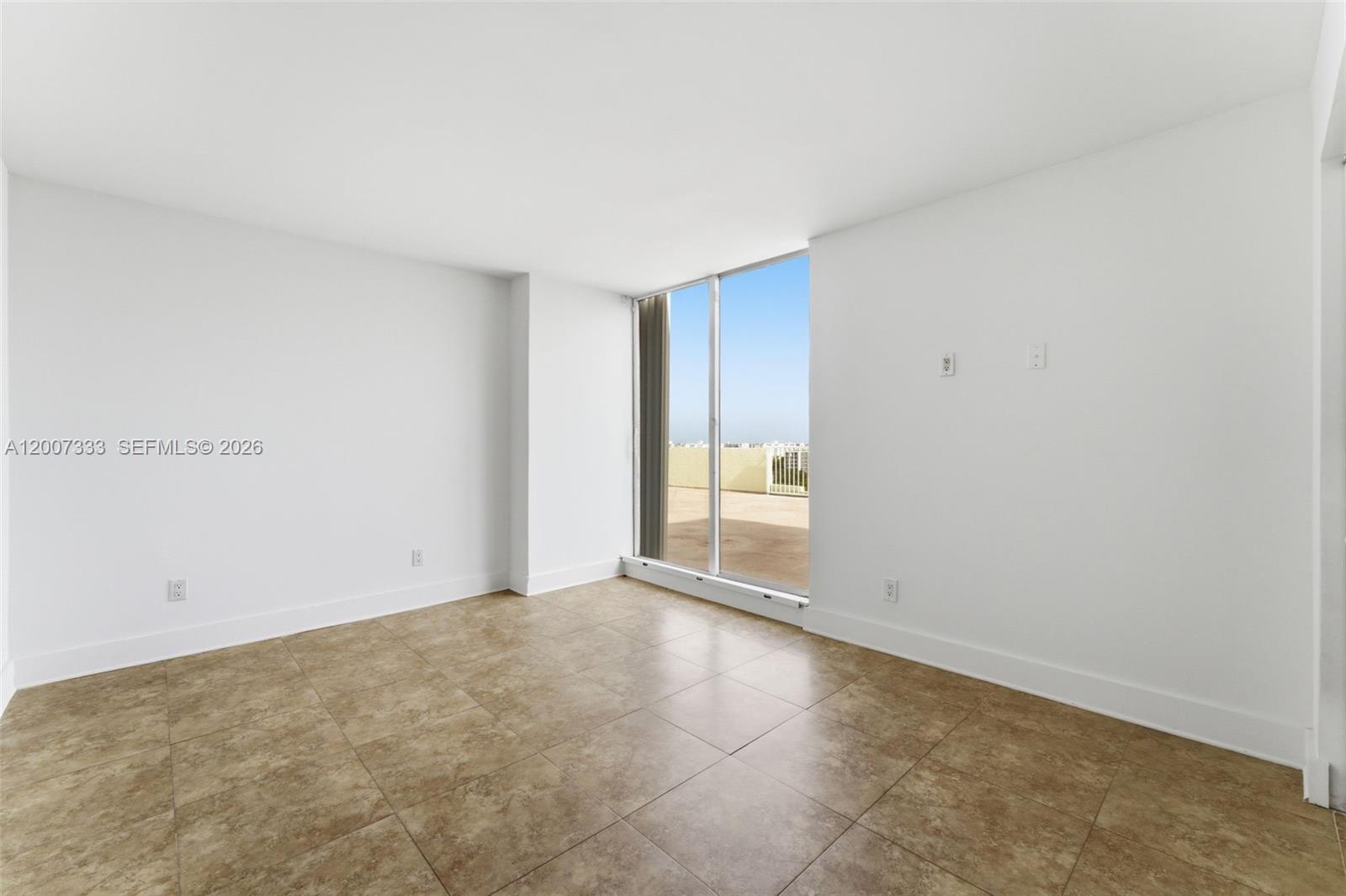 2000 NE 135th Street