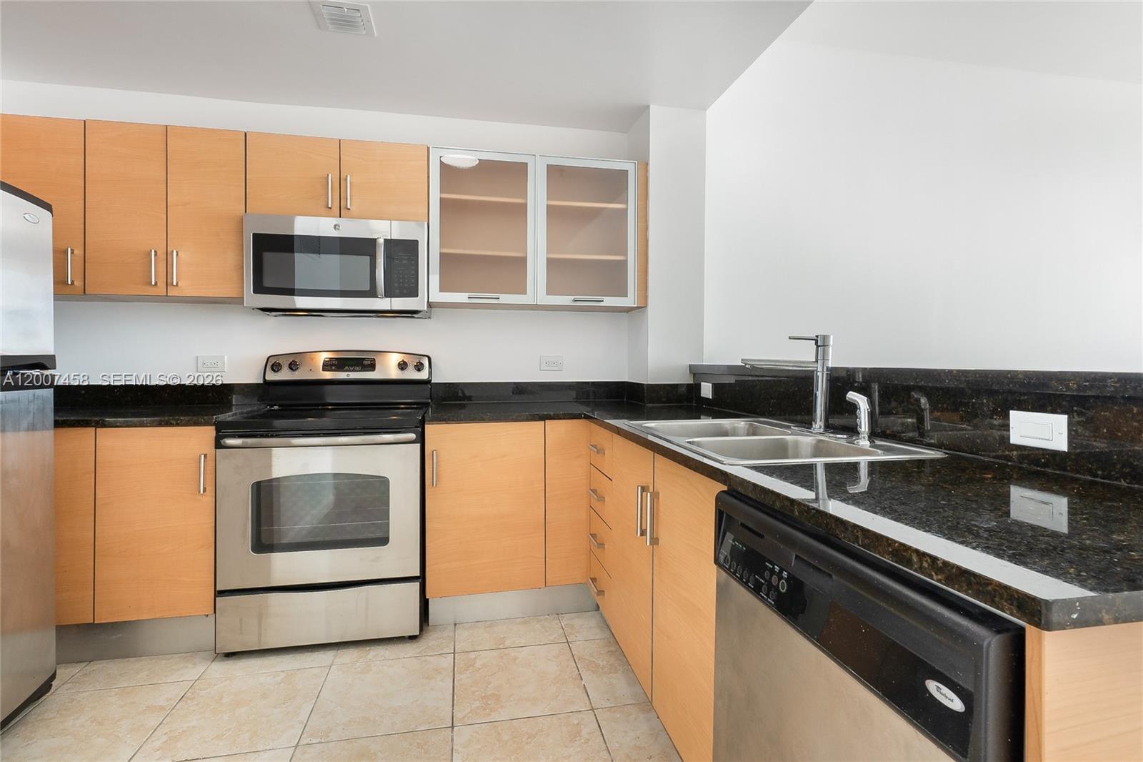 725 NE 22nd Street