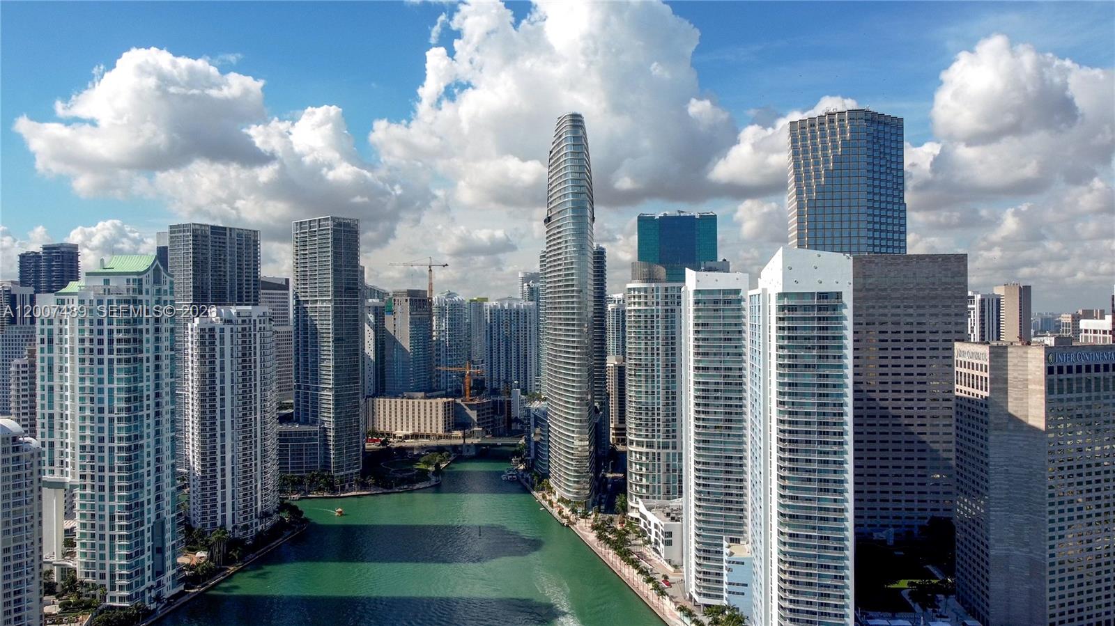 300 Biscayne Blvd Way
