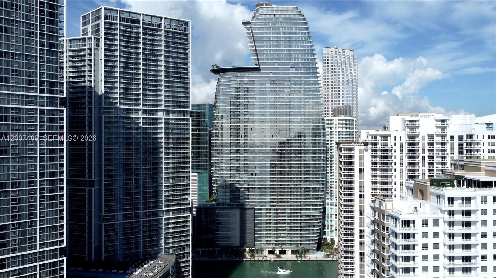 300 Biscayne Blvd Way