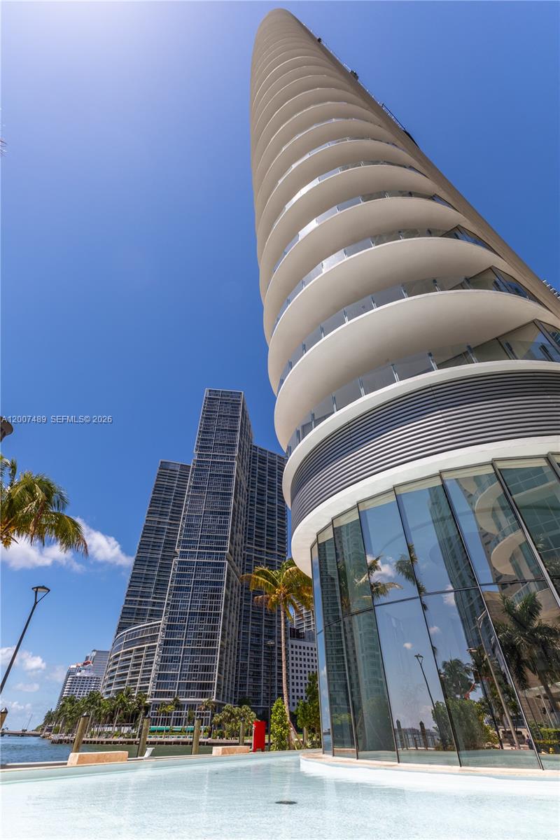 300 Biscayne Blvd Way
