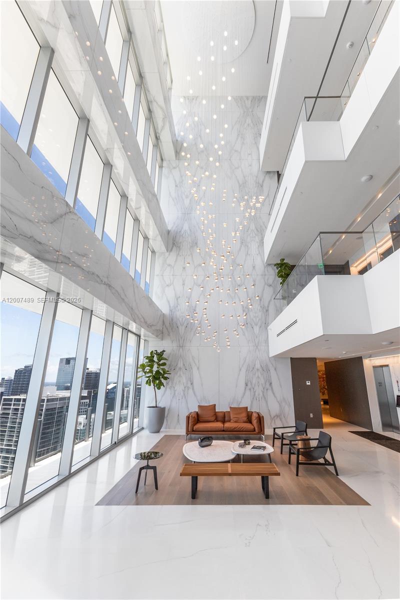 300 Biscayne Blvd Way