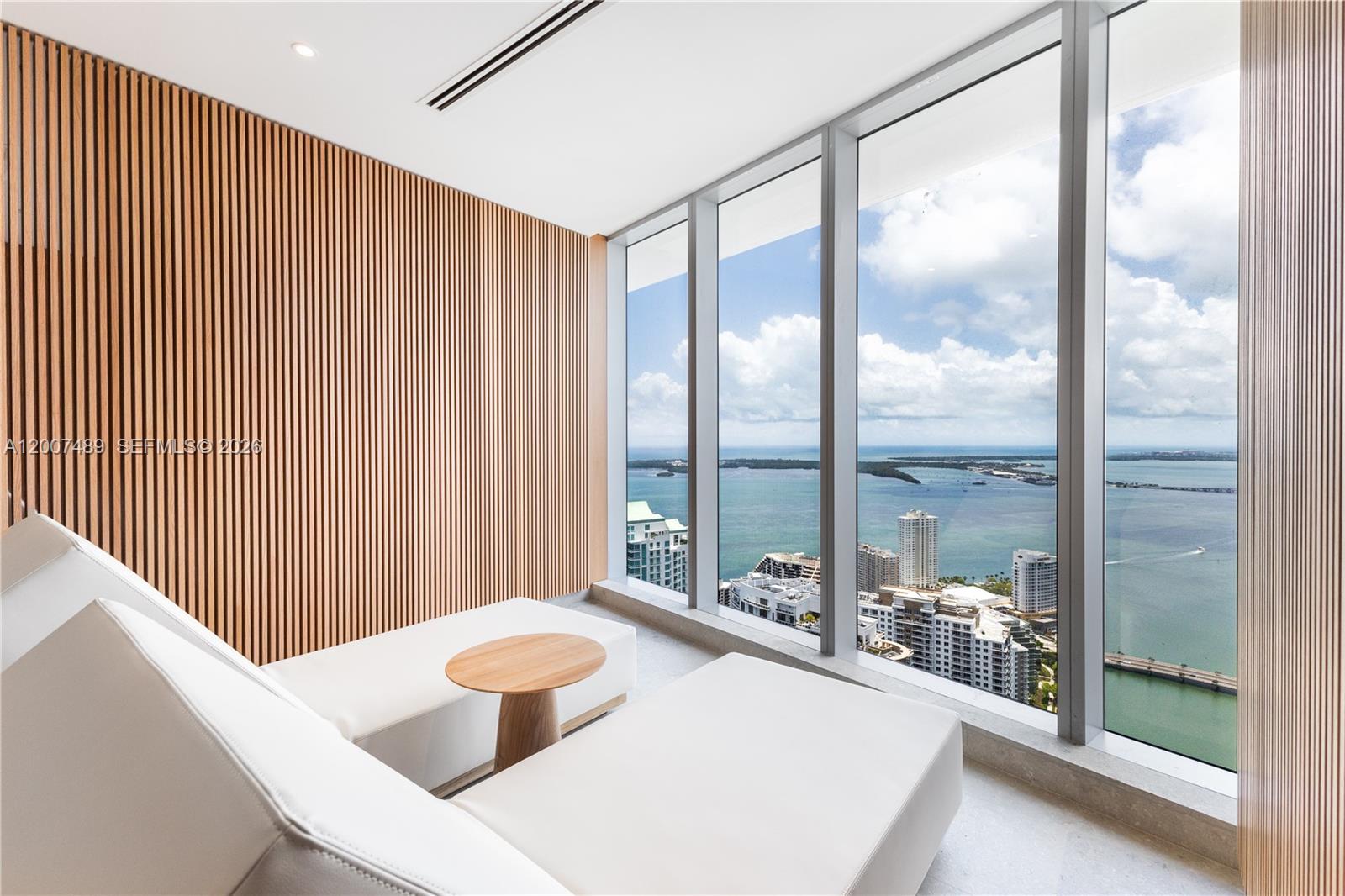 300 Biscayne Blvd Way