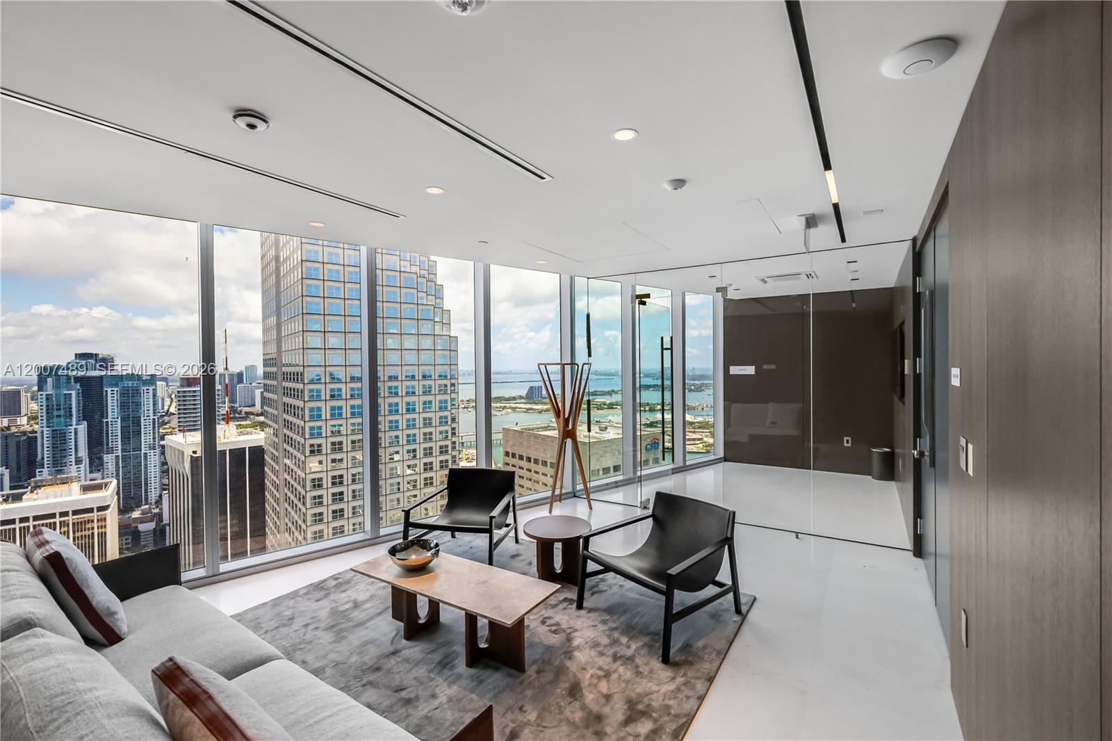 300 Biscayne Blvd Way