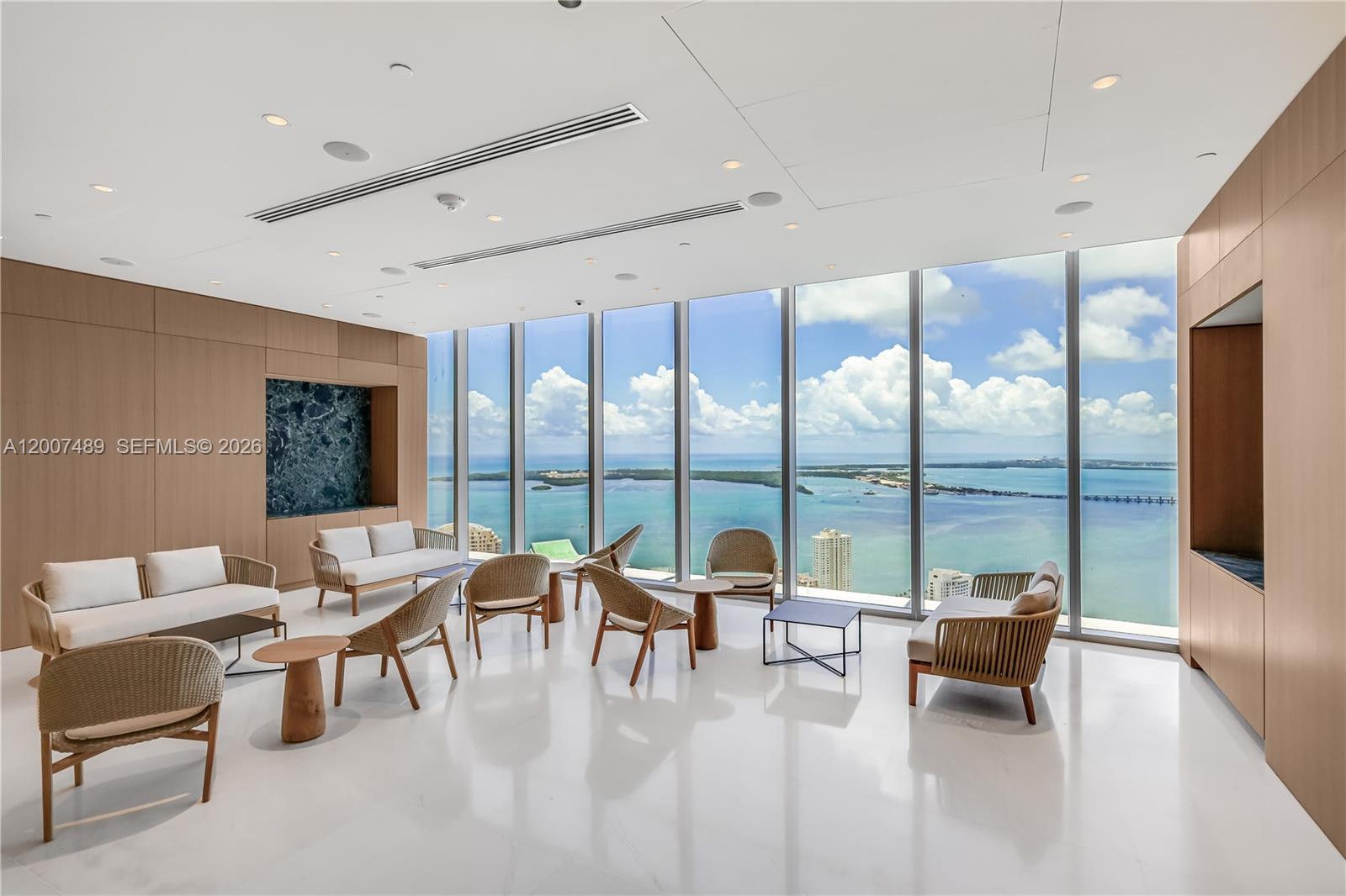 300 Biscayne Blvd Way