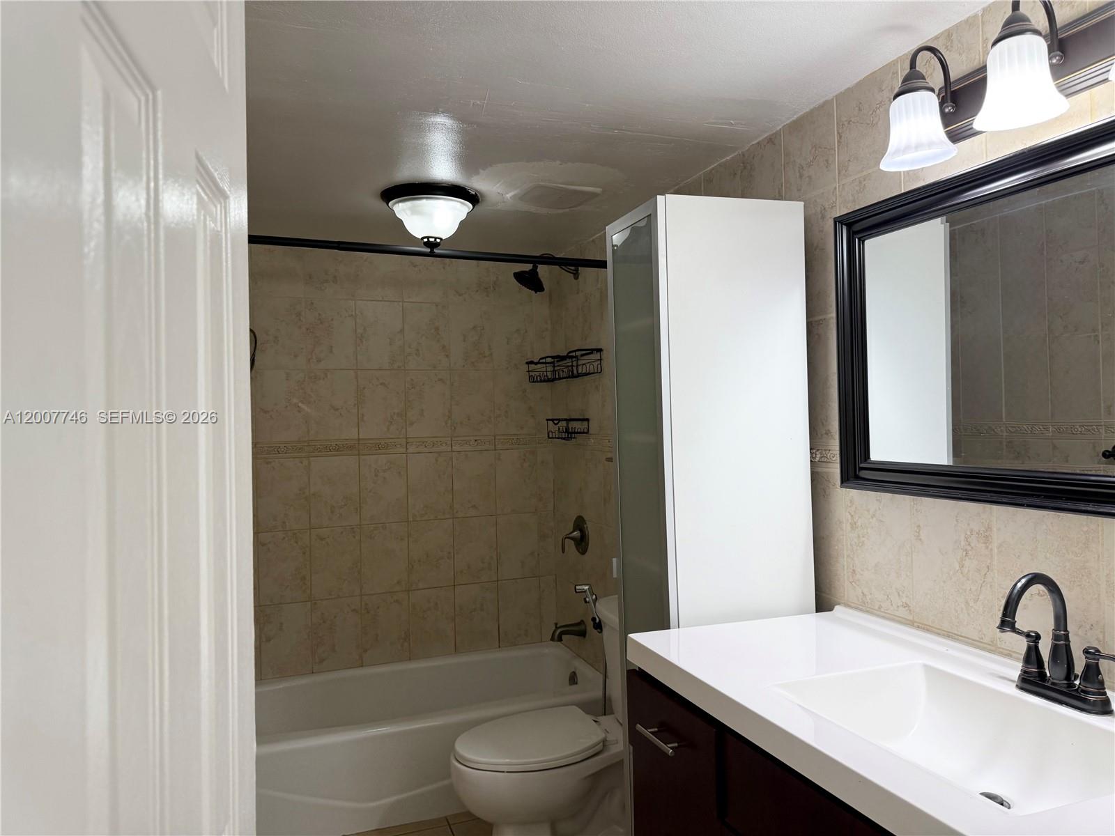 1850 W 56th Street
