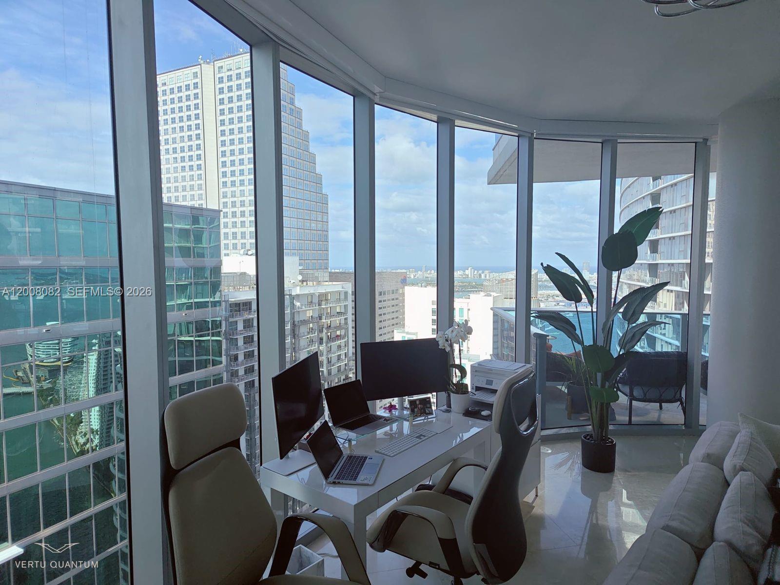 200 Biscayne Boulevard Way