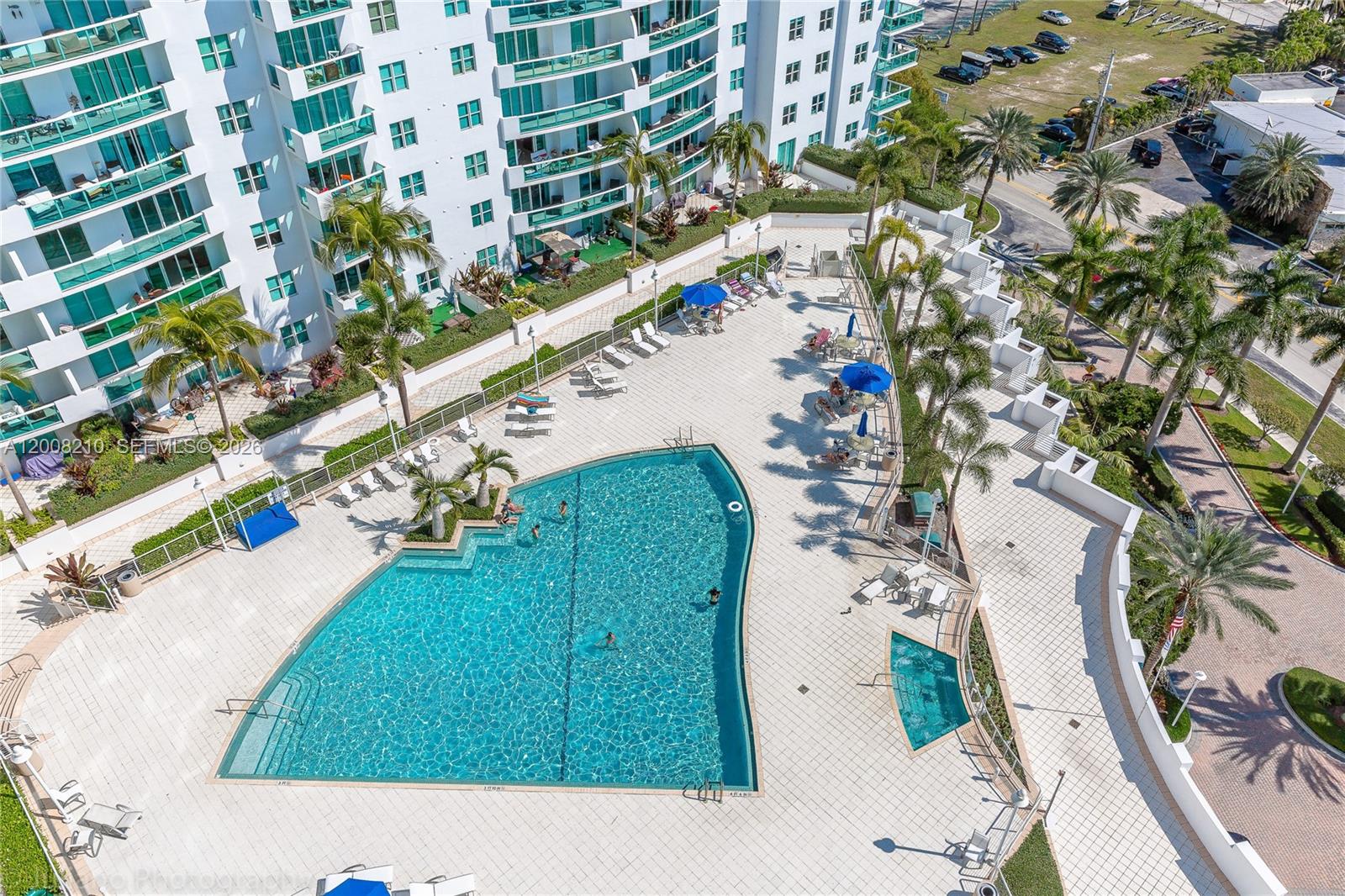 7900 Harbor Island Drive