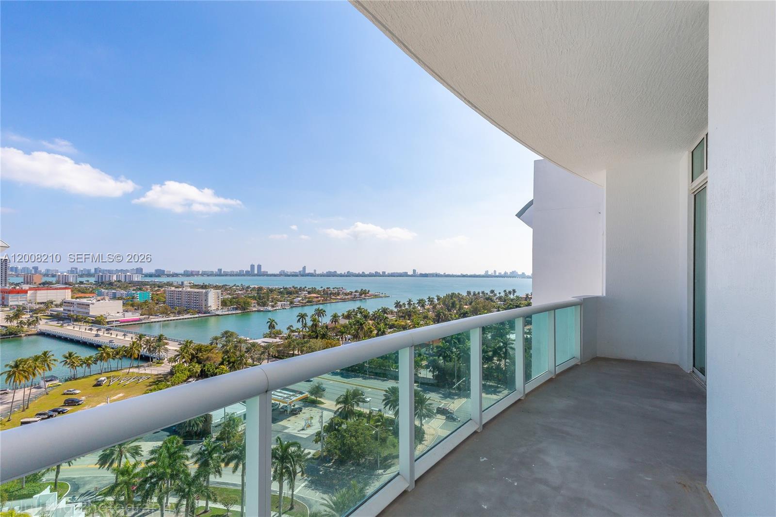 7900 Harbor Island Drive