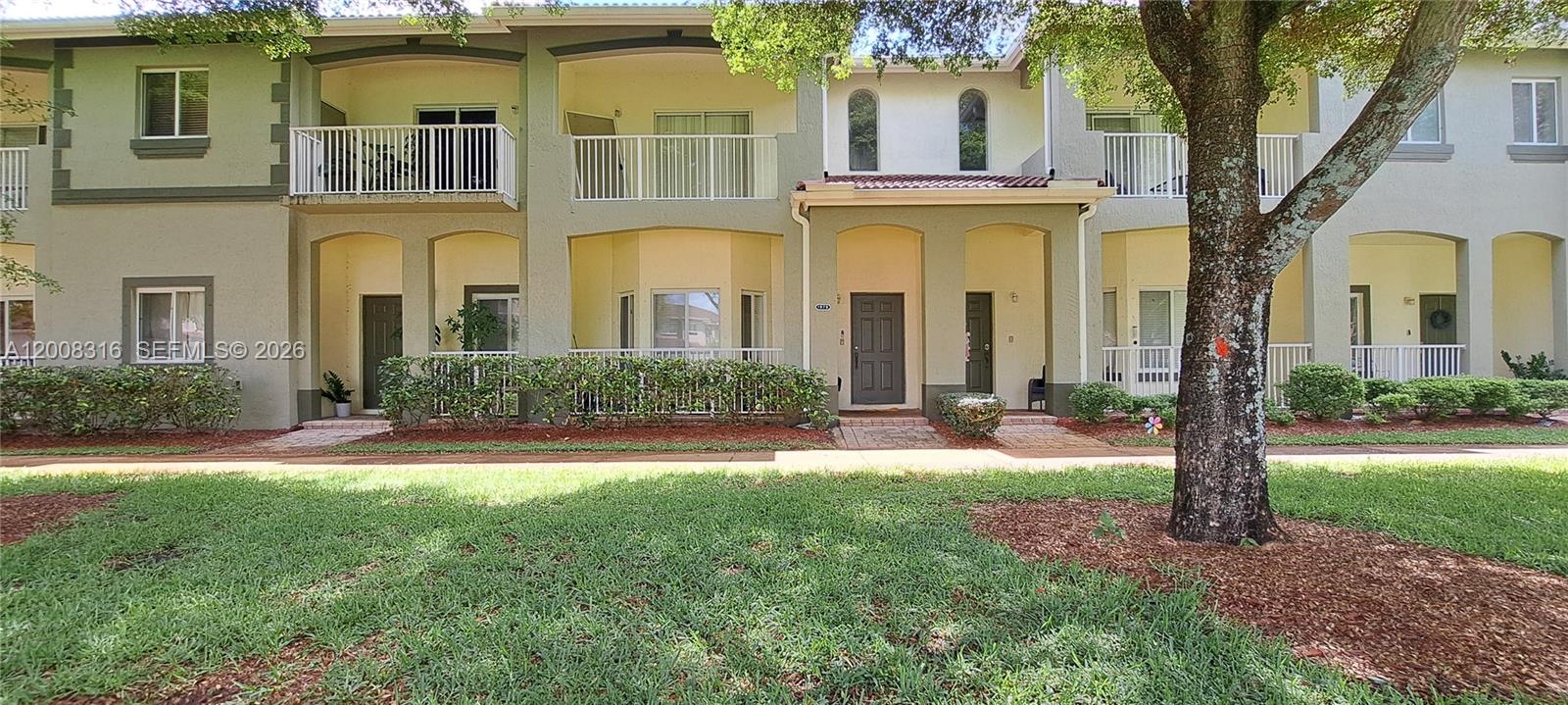 1978 SE 23rd Terrace