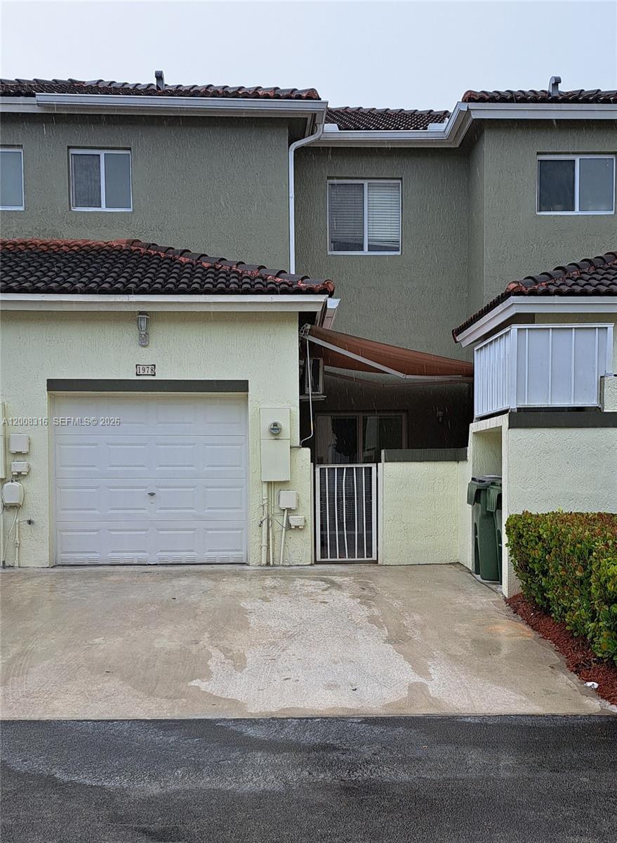 1978 SE 23rd Terrace