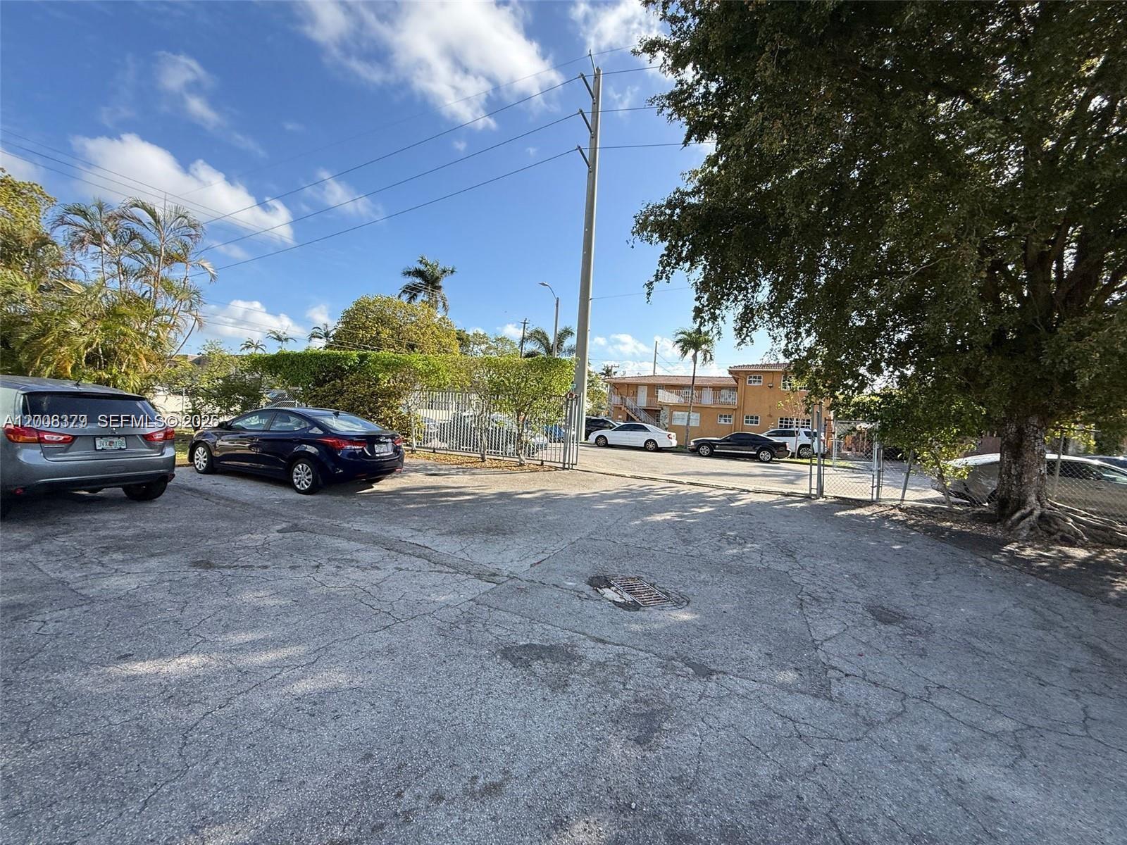 4370 NW 11th Street
