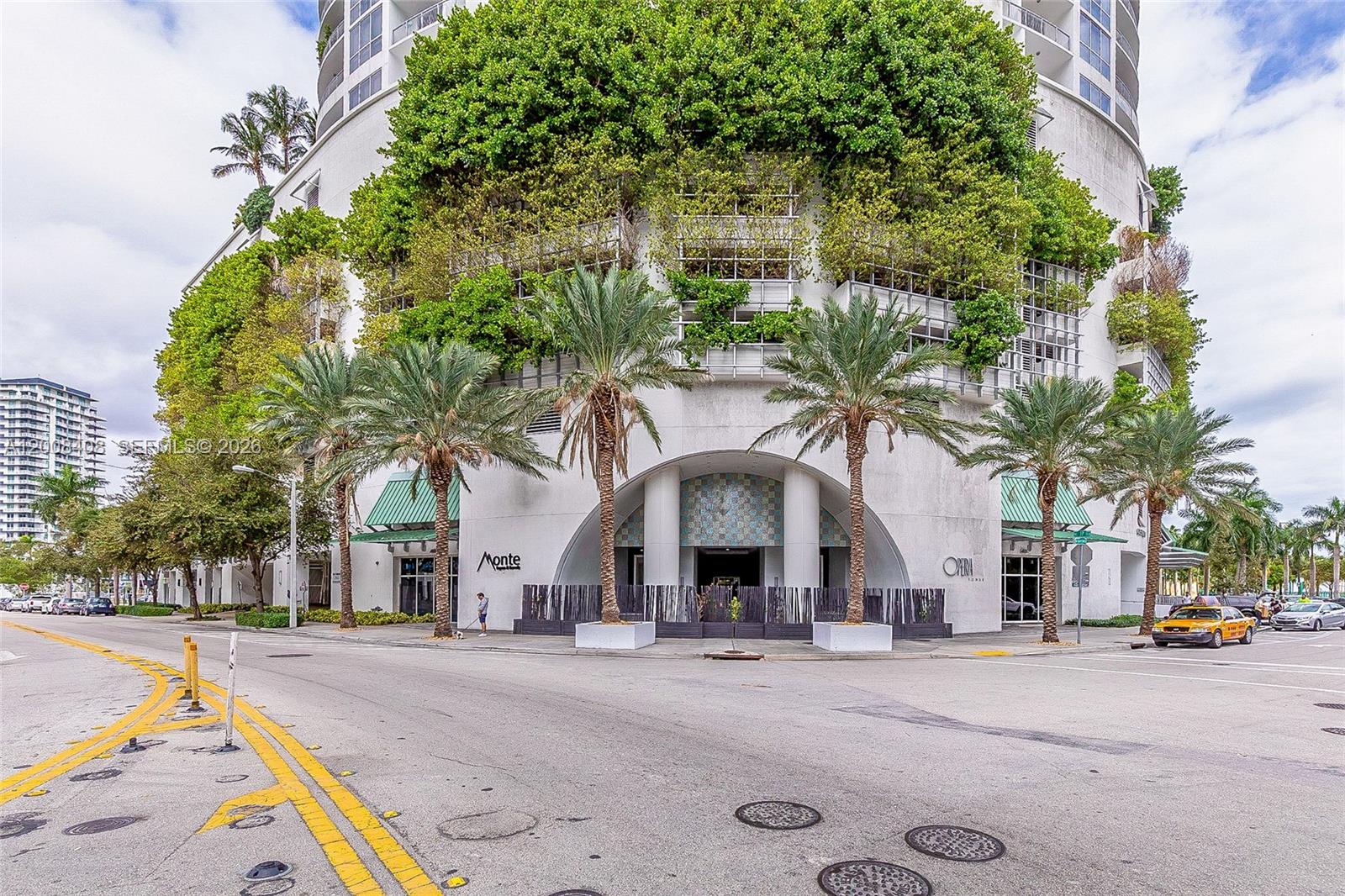 1750 N Bayshore Drive