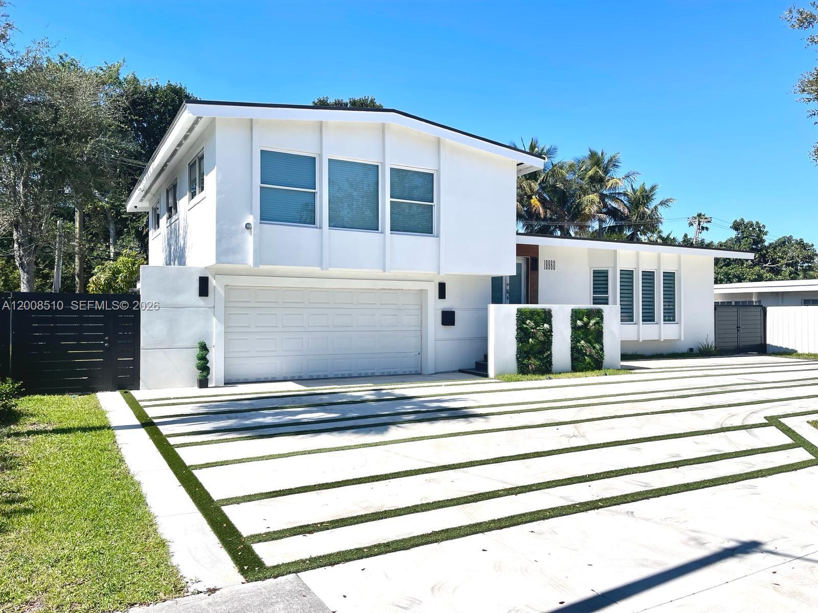 19960 Highland Lakes Boulevard