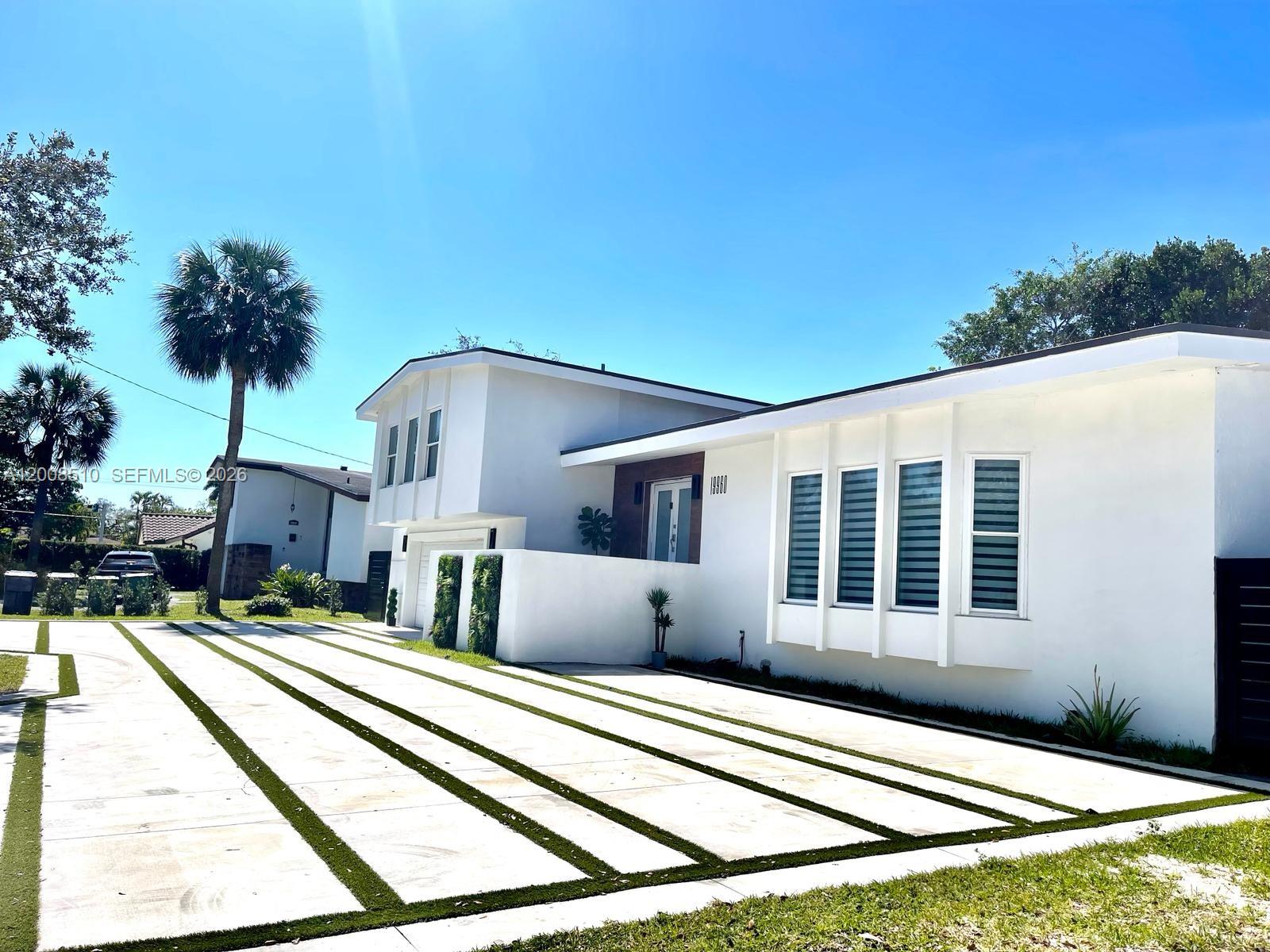 19960 Highland Lakes Boulevard